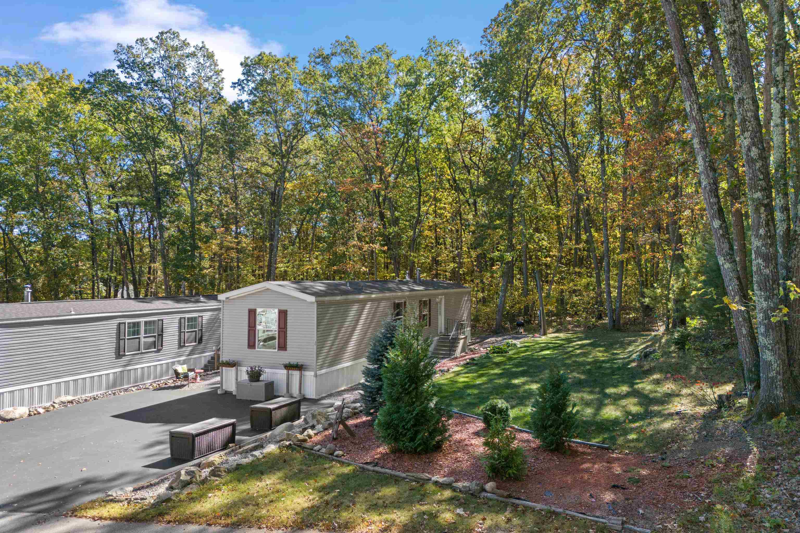 Homes for sale in Derry, NH | 139 Rockingham Rd #30, Derry, NH 03038 | MLS# 5064673