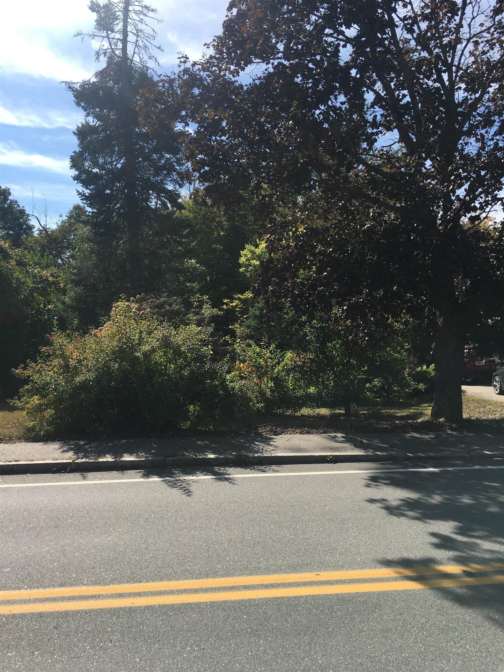 436 Elm St, Laconia, NH 03246