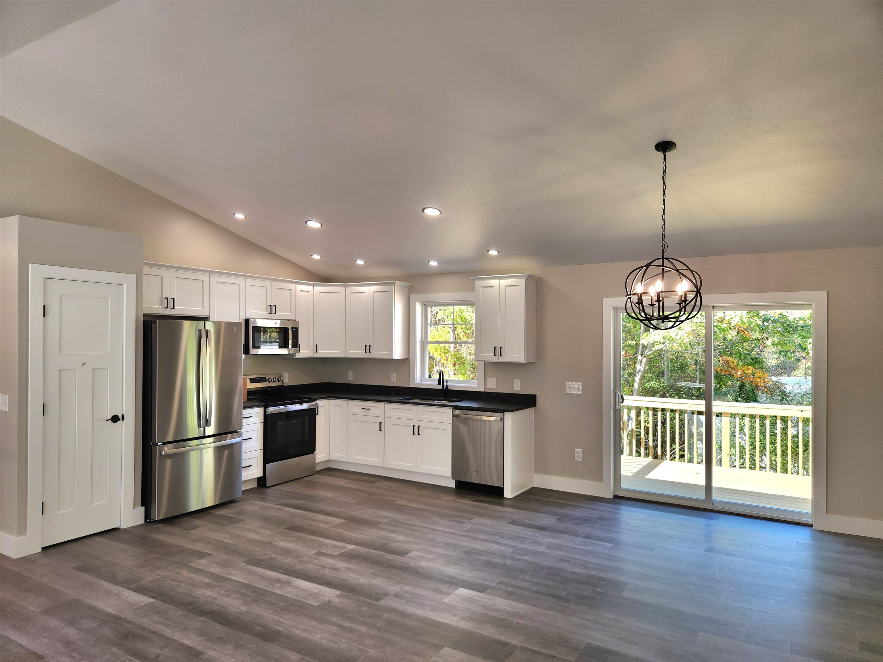 Homes for sale in Keene, NH | 184 Kennedy Dr, Keene, NH 03431 | MLS# 5064708