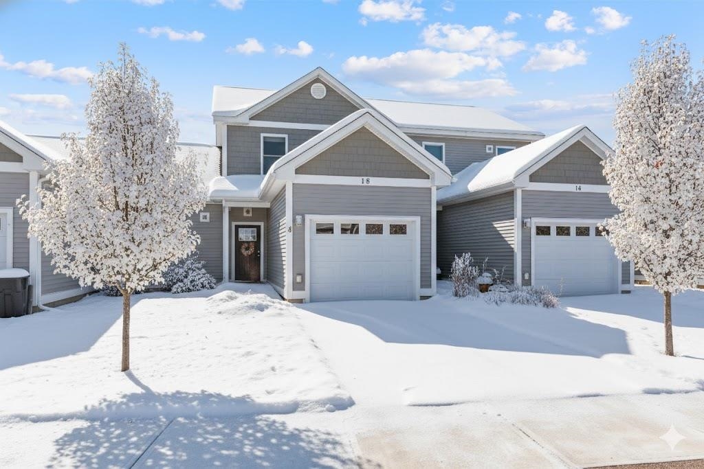 Homes for sale in Hinesburg, VT | 18 Clover Ln, Hinesburg, VT 05461 | MLS# 5064837