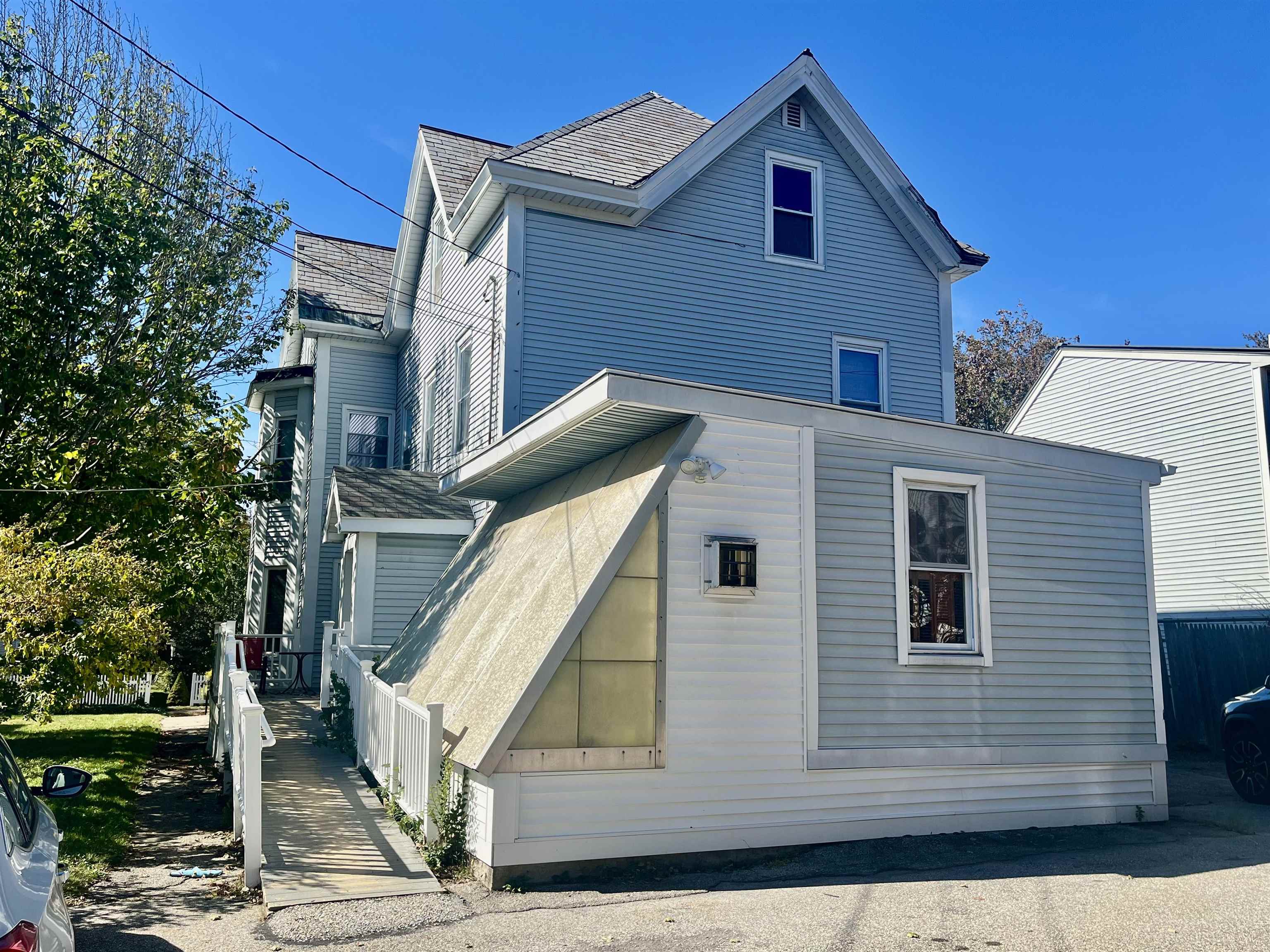 Homes for sale in Manchester, NH | 883 Union St, Manchester, NH 03104 | MLS# 5064859