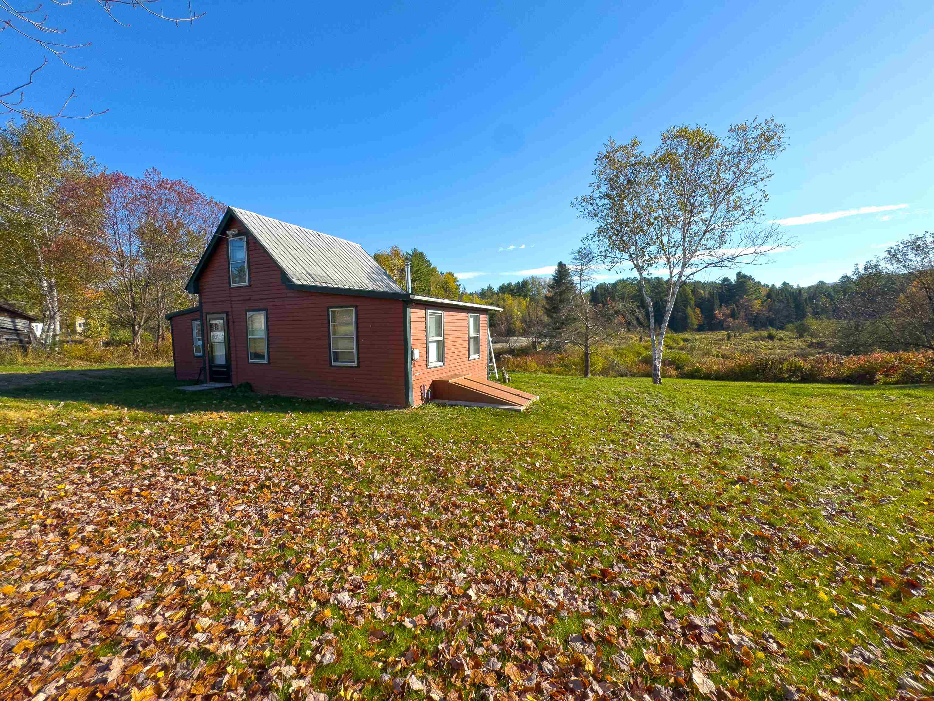 10 Duval Rd, Dalton, NH 03598