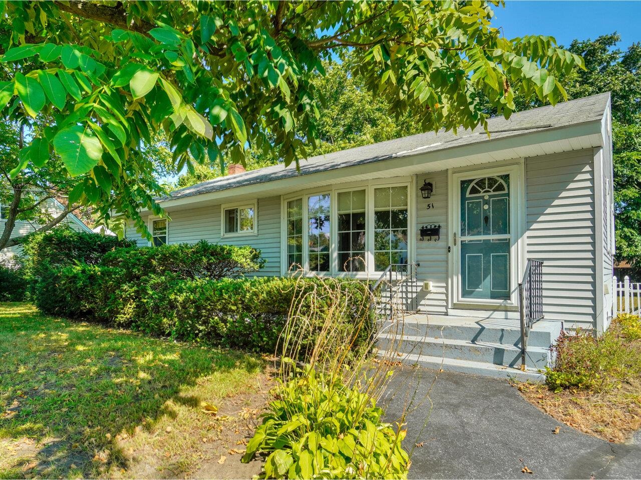 Homes for sale in Burlington, VT | 51 Loaldo Dr, Burlington, VT 05408 | MLS# 5064896