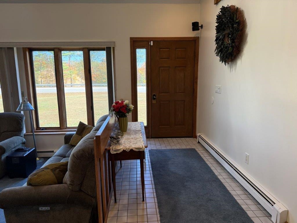 Front Entry Door 24228787