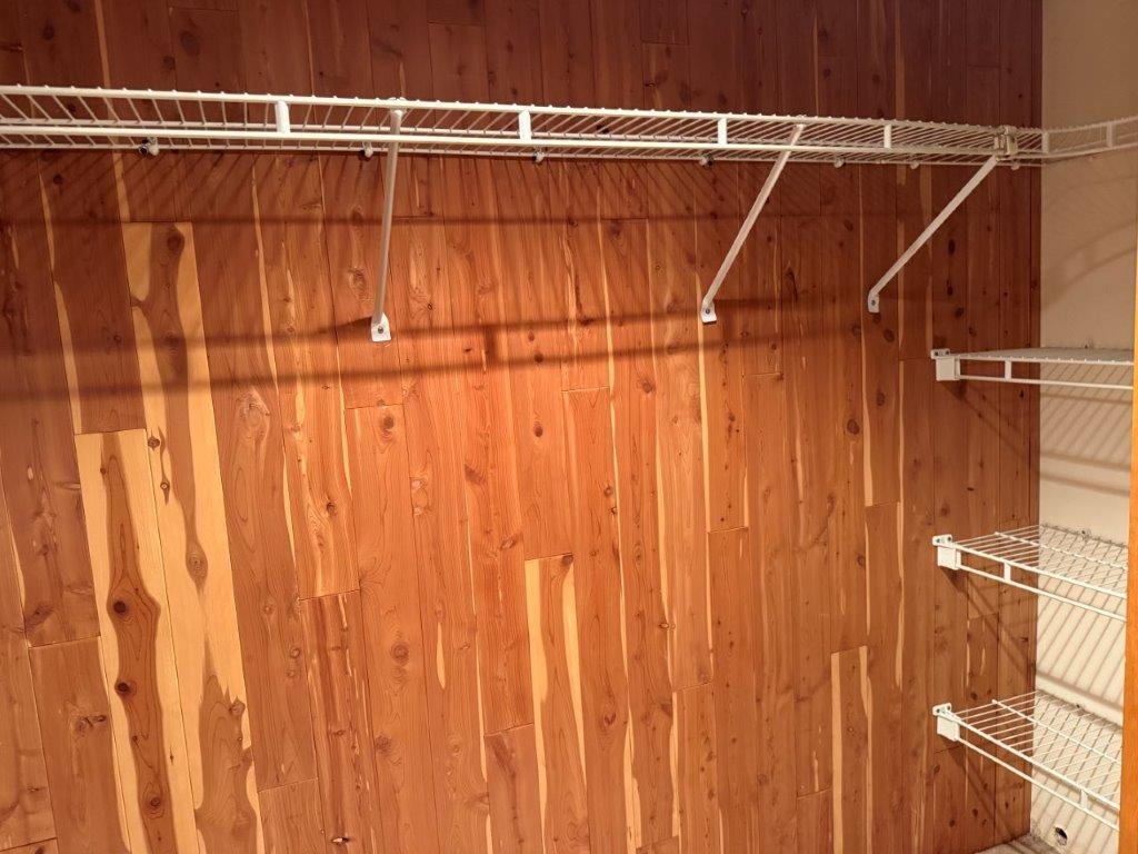 Walk In Cedar Closet 24228847