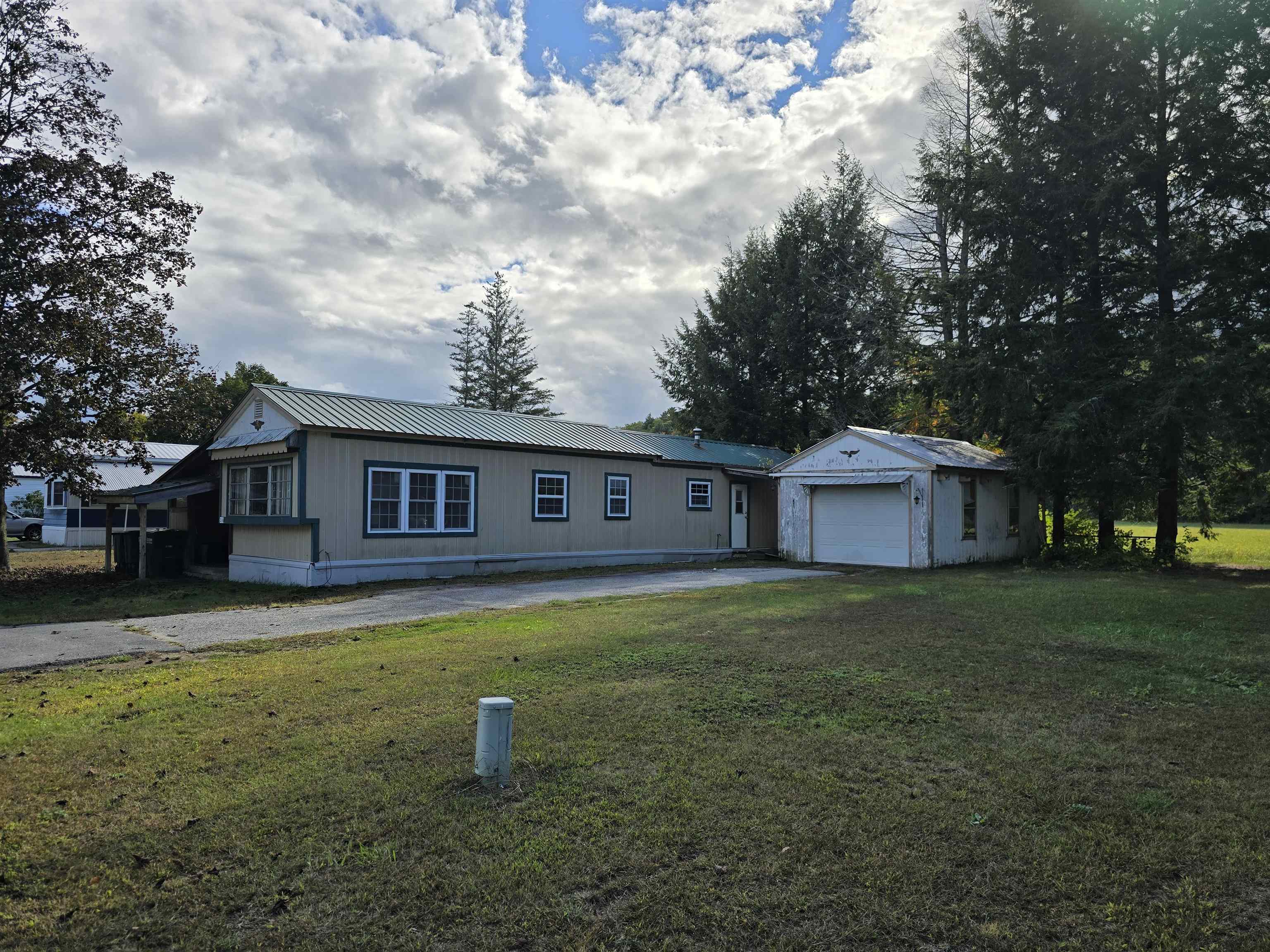 CHARLESTOWN NH Mobile_Home for sale $$80,000 | $119 per sq.ft.