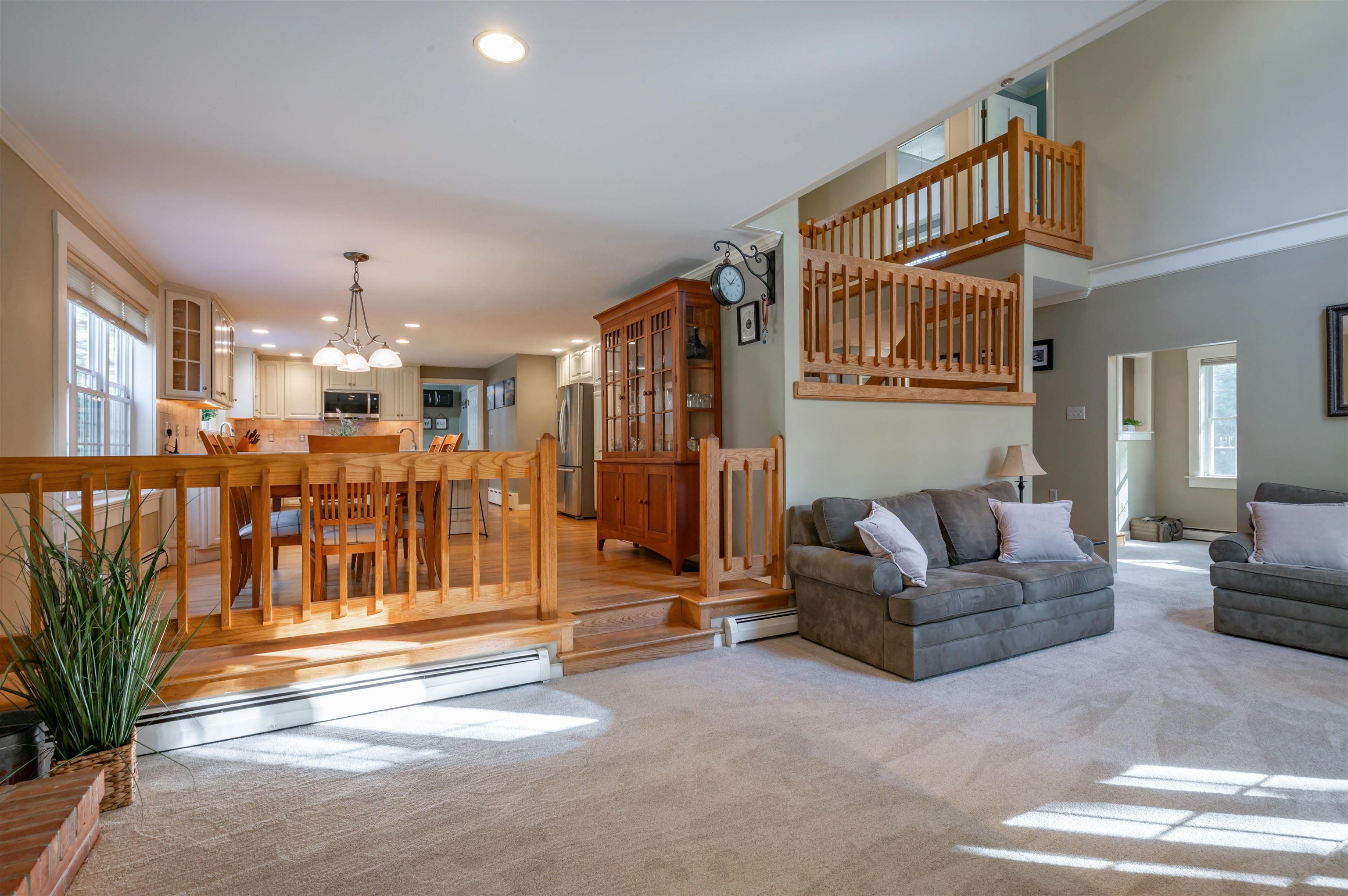 Homes for sale in New Boston, NH | 393 Chestnut Hill Rd, New Boston, NH 03070 | MLS# 5064994