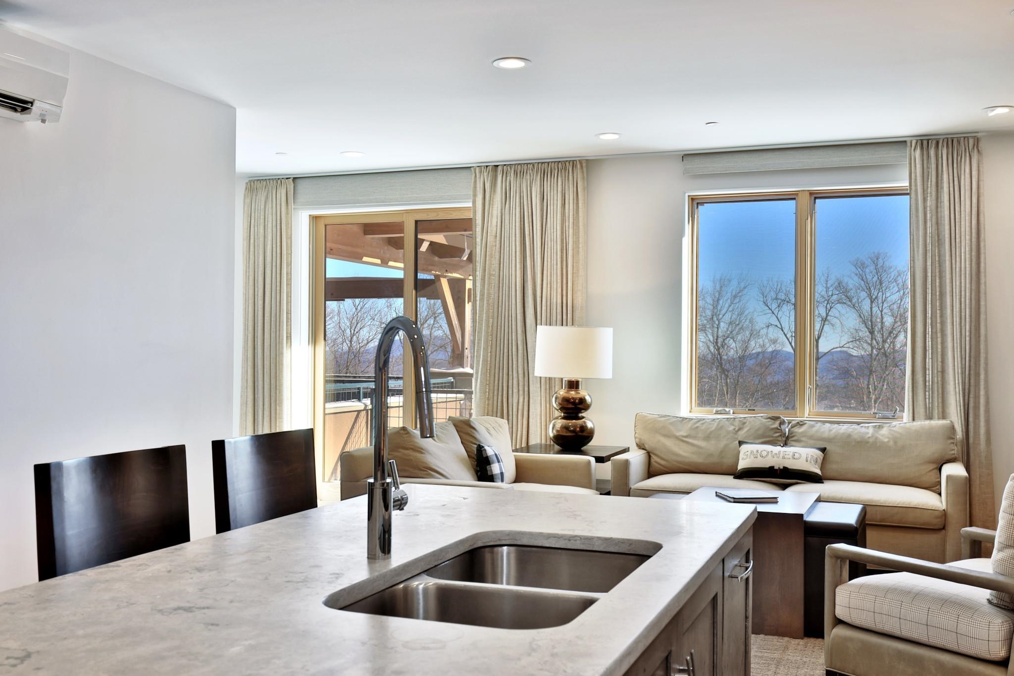 Beautiful long-range views and sunrises 24245773