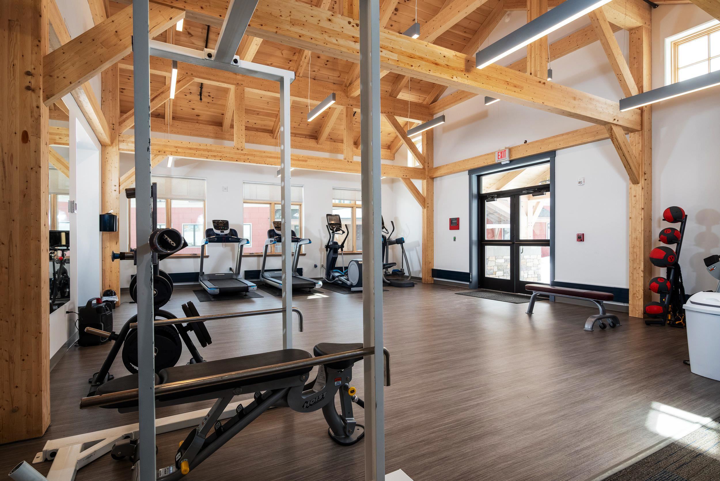 Exercise Facility 24245803