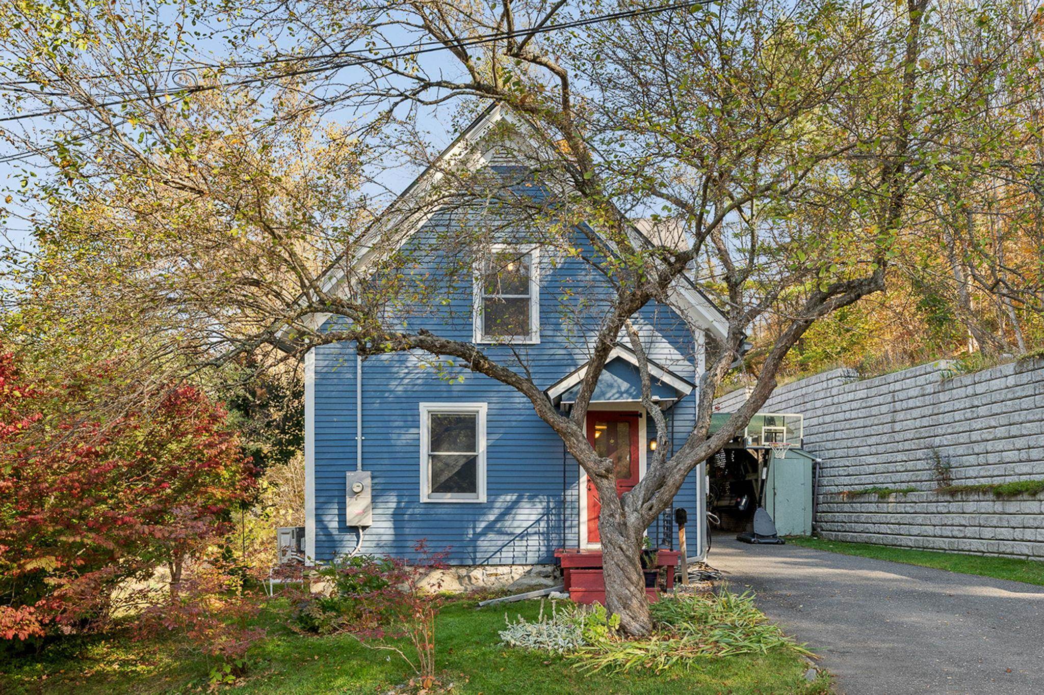 Montpelier VT Home for sale $$365,000 $307 per sq.ft.