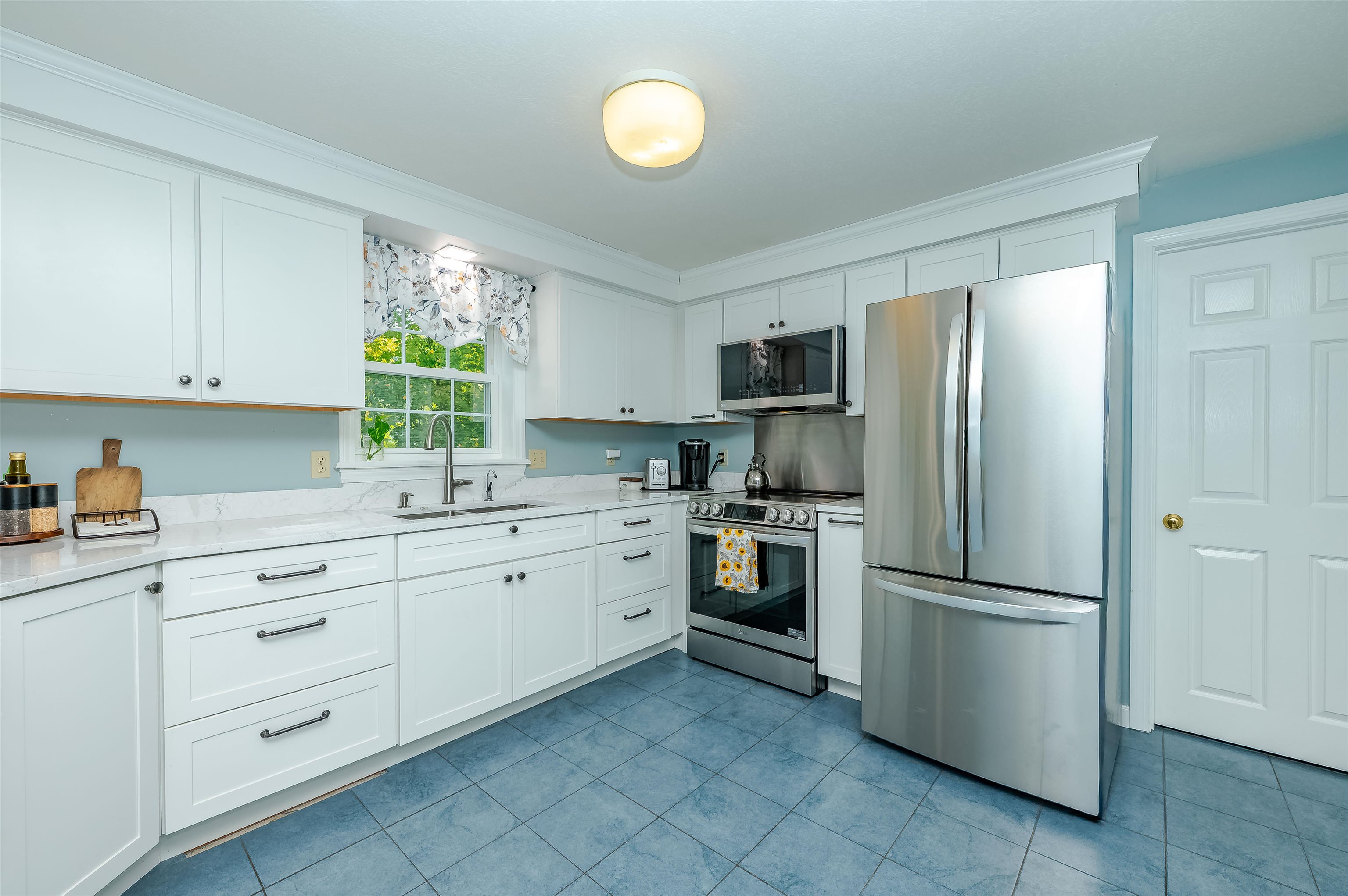 Homes for sale in Biddeford, ME | 19 Alexander Dr, Biddeford, ME 04005 | MLS# 5065053