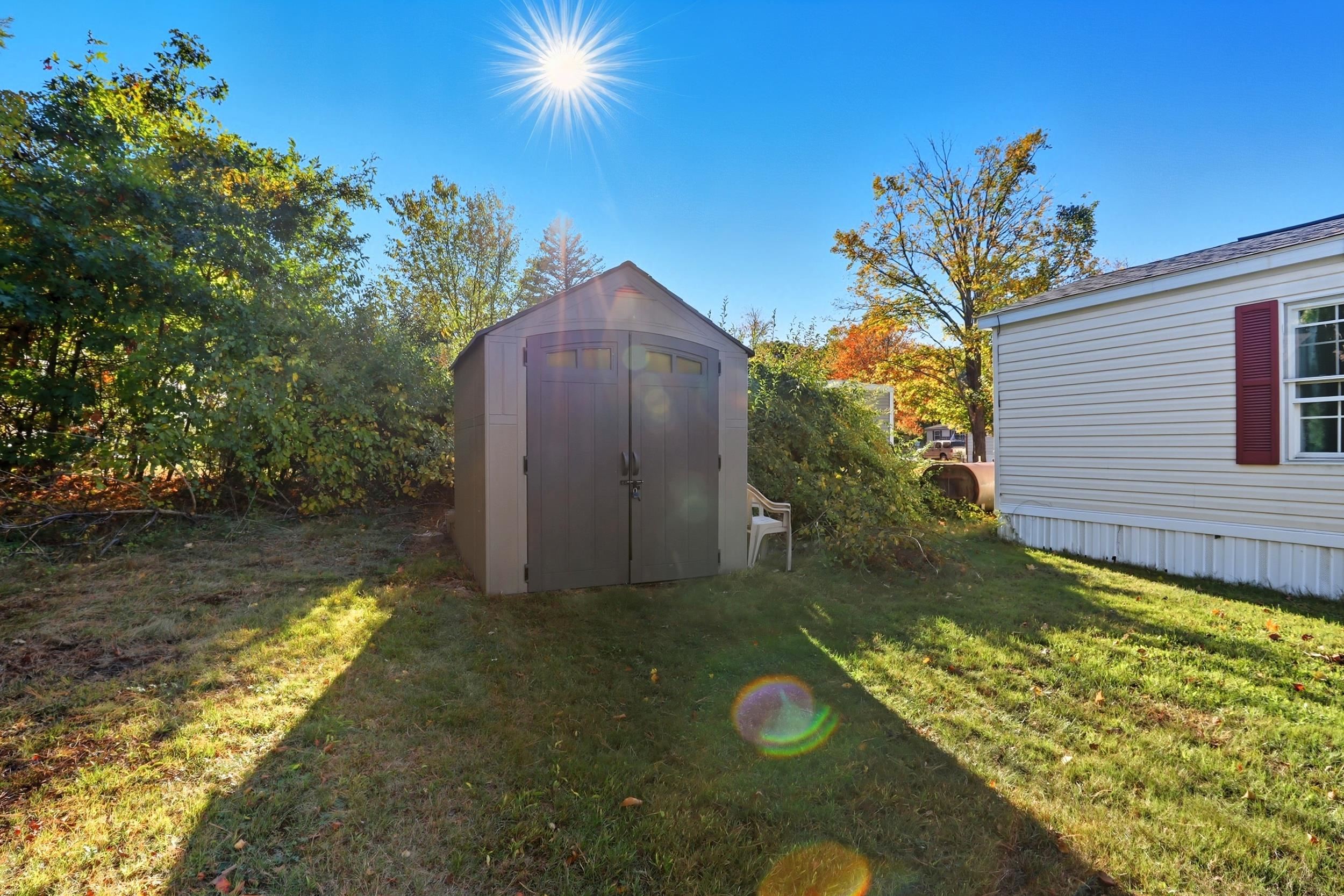 10 Lane Dr, Allenstown, NH 03275