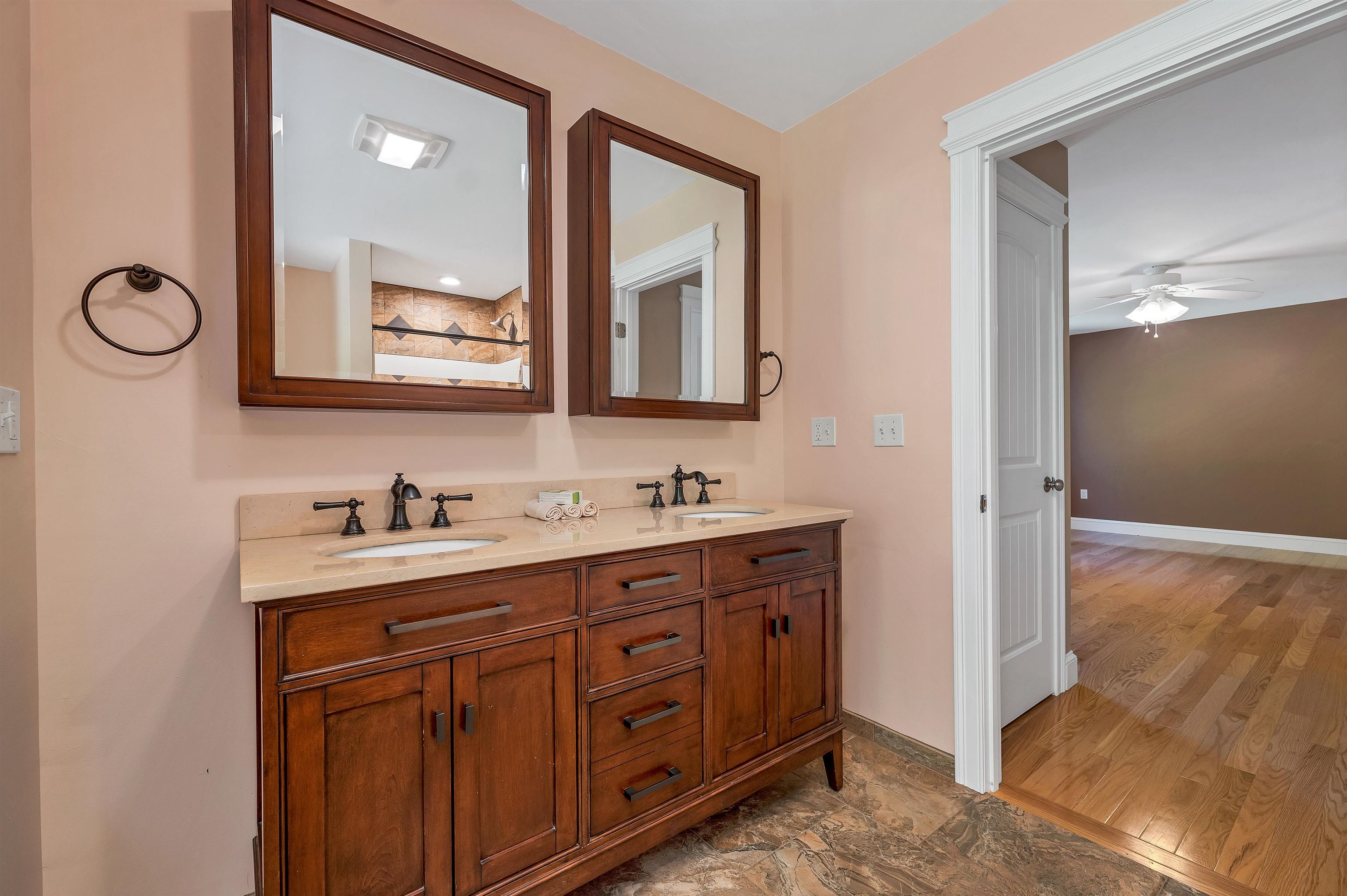 MLS #5065142 image #38