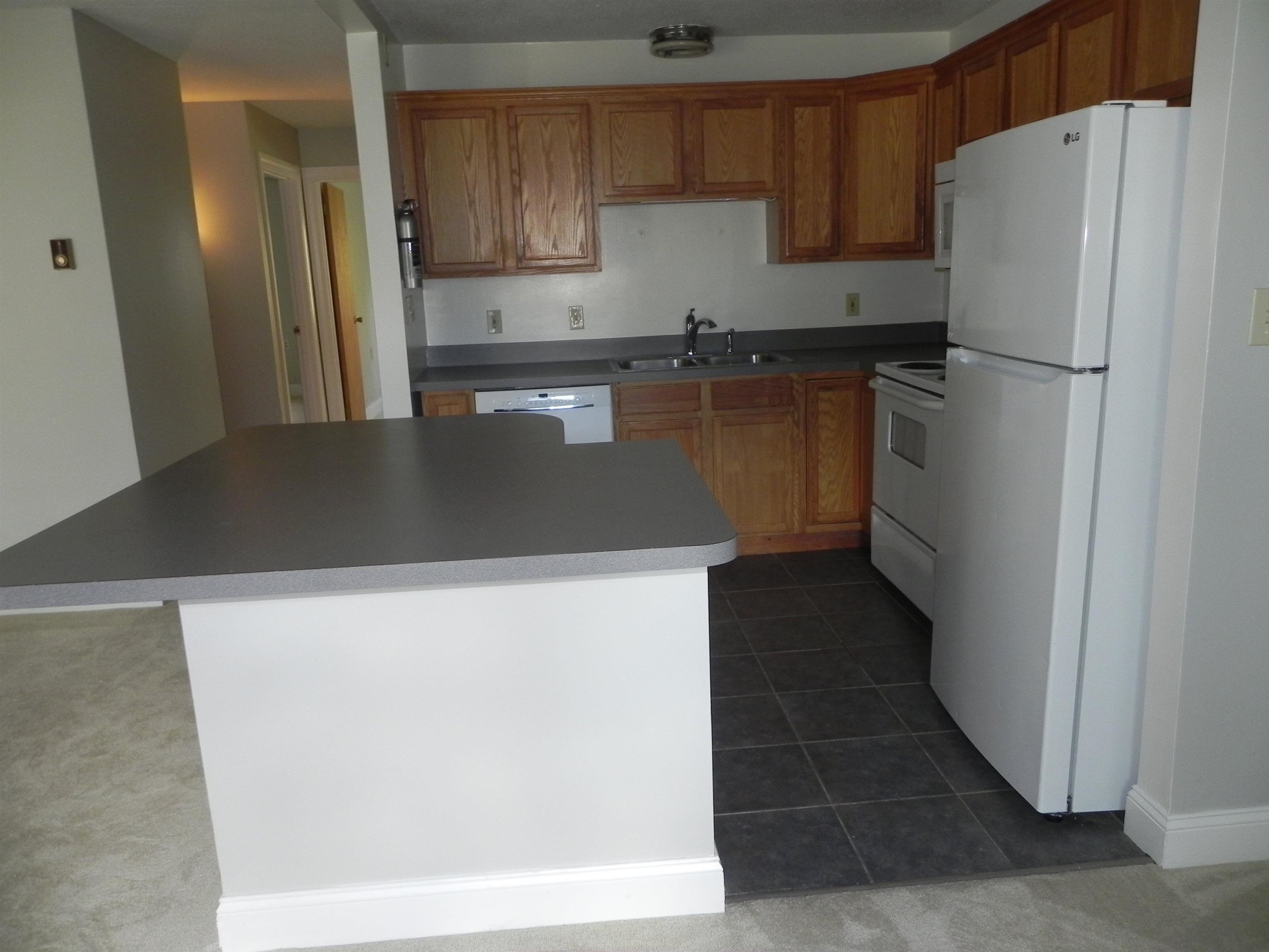 Homes for sale in South Burlington, VT | 17 Hawthorne Cir, South Burlington, VT 05403 | MLS# 5065171