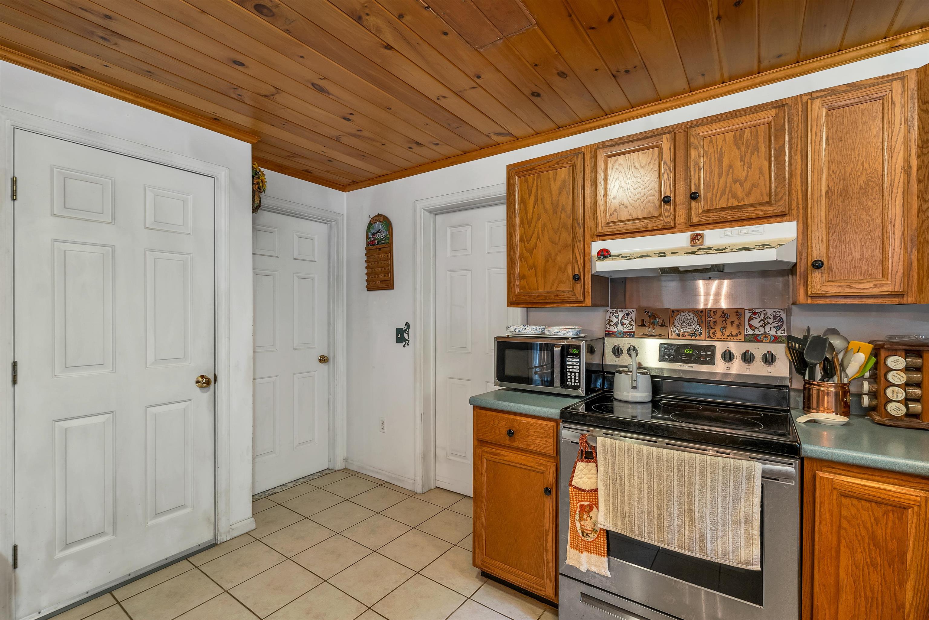 MLS #5065208 image #9