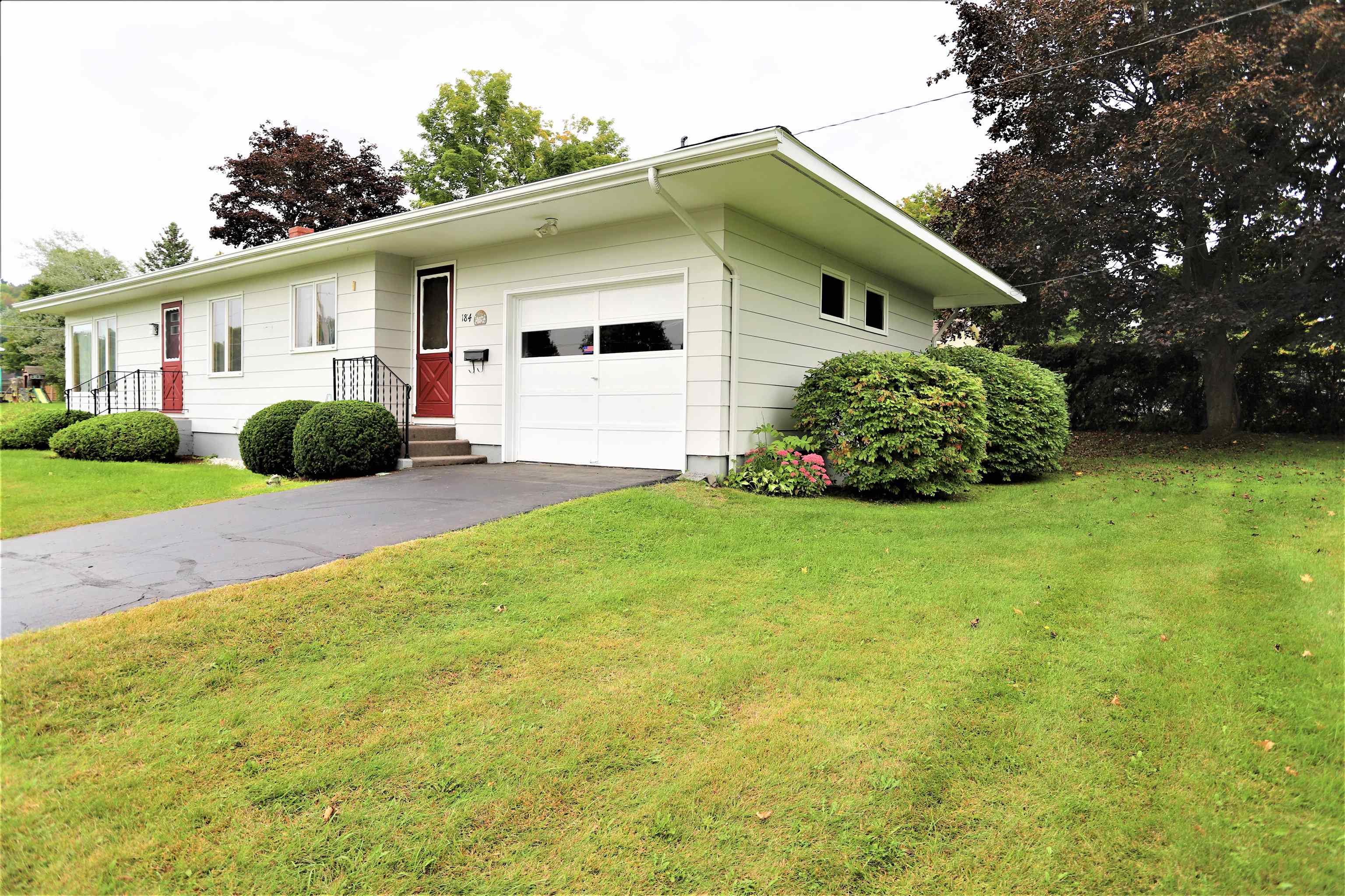 184 Sloan St, Newport, VT 05855