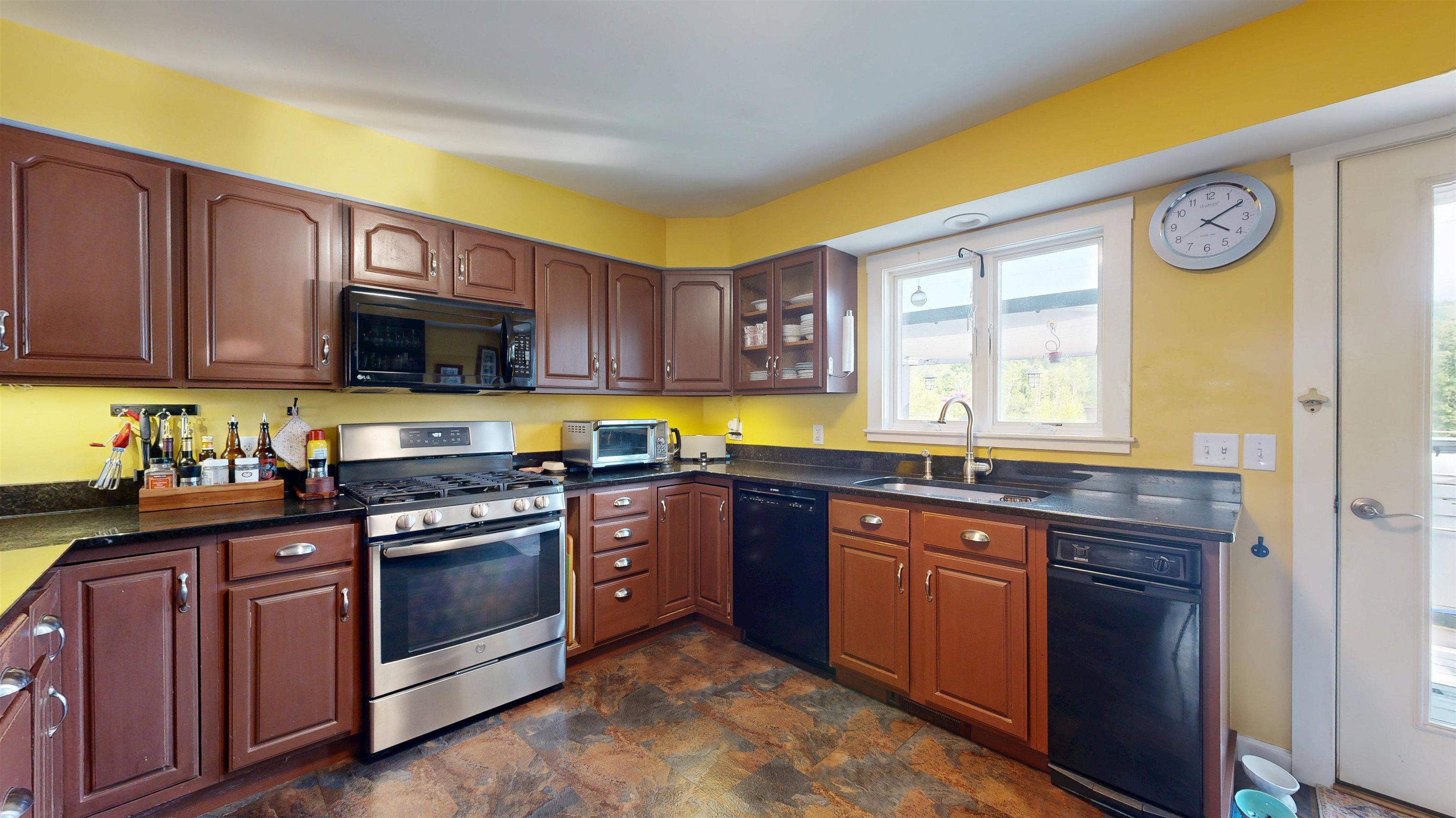 Homes for sale in Underhill, VT | 660 Vt Route 15, Underhill, VT 05489 | MLS# 5065292