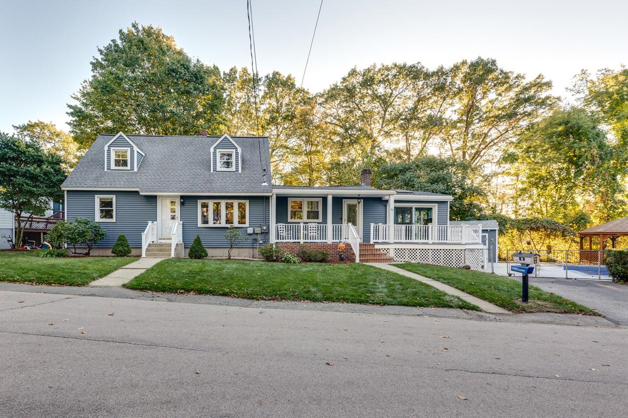 Homes for sale in Manchester, NH | 80 Billings St, Manchester, NH 03103 | MLS# 5065361