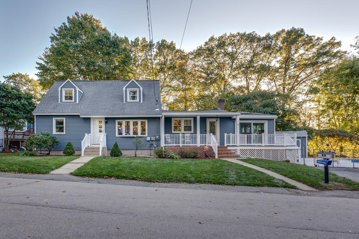 Homes for sale in Manchester, NH | 80 Billings St, Manchester, NH 03103 | MLS# 5065361