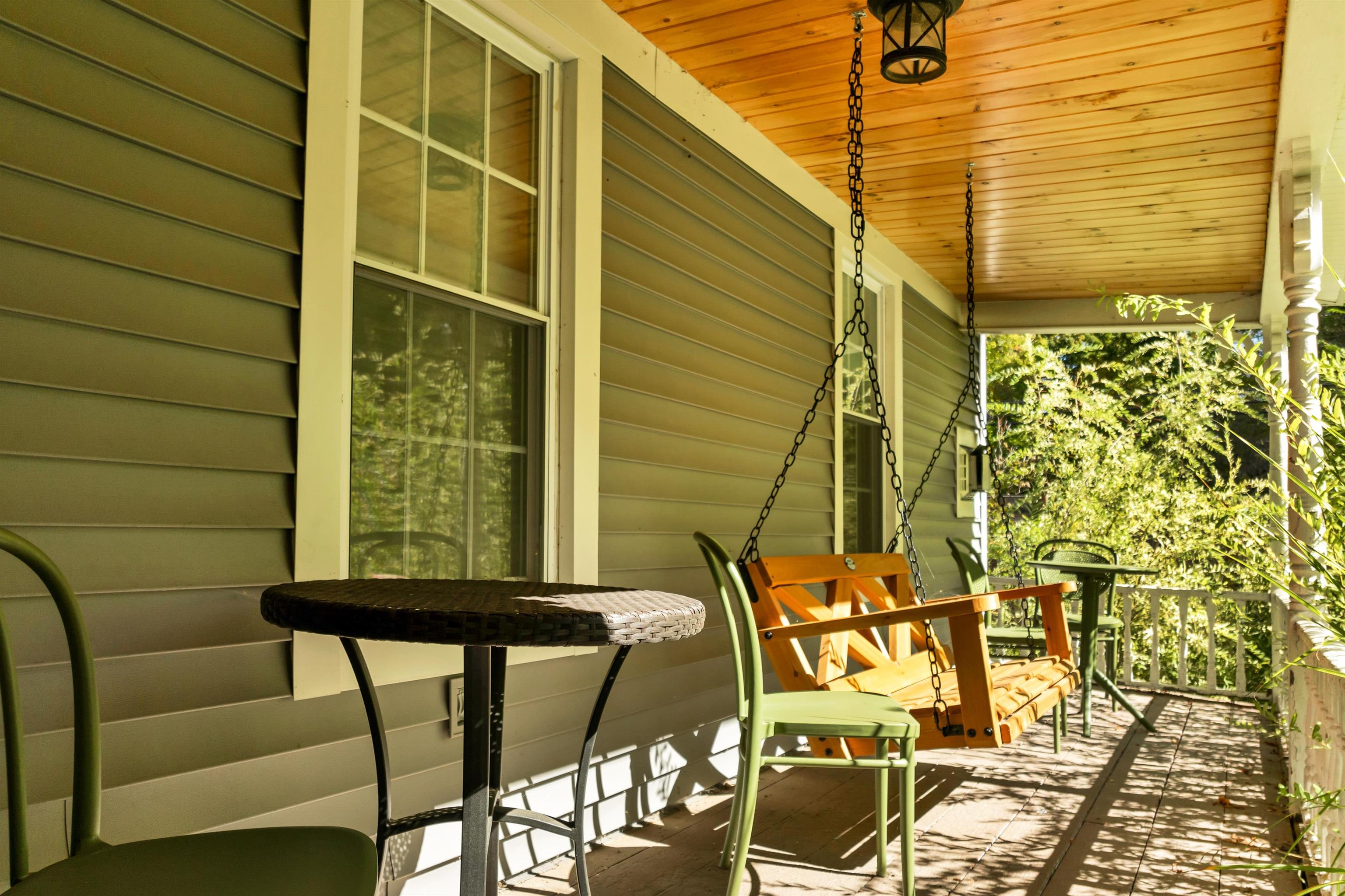 970 Kearsarge Rd, Conway, NH 03860