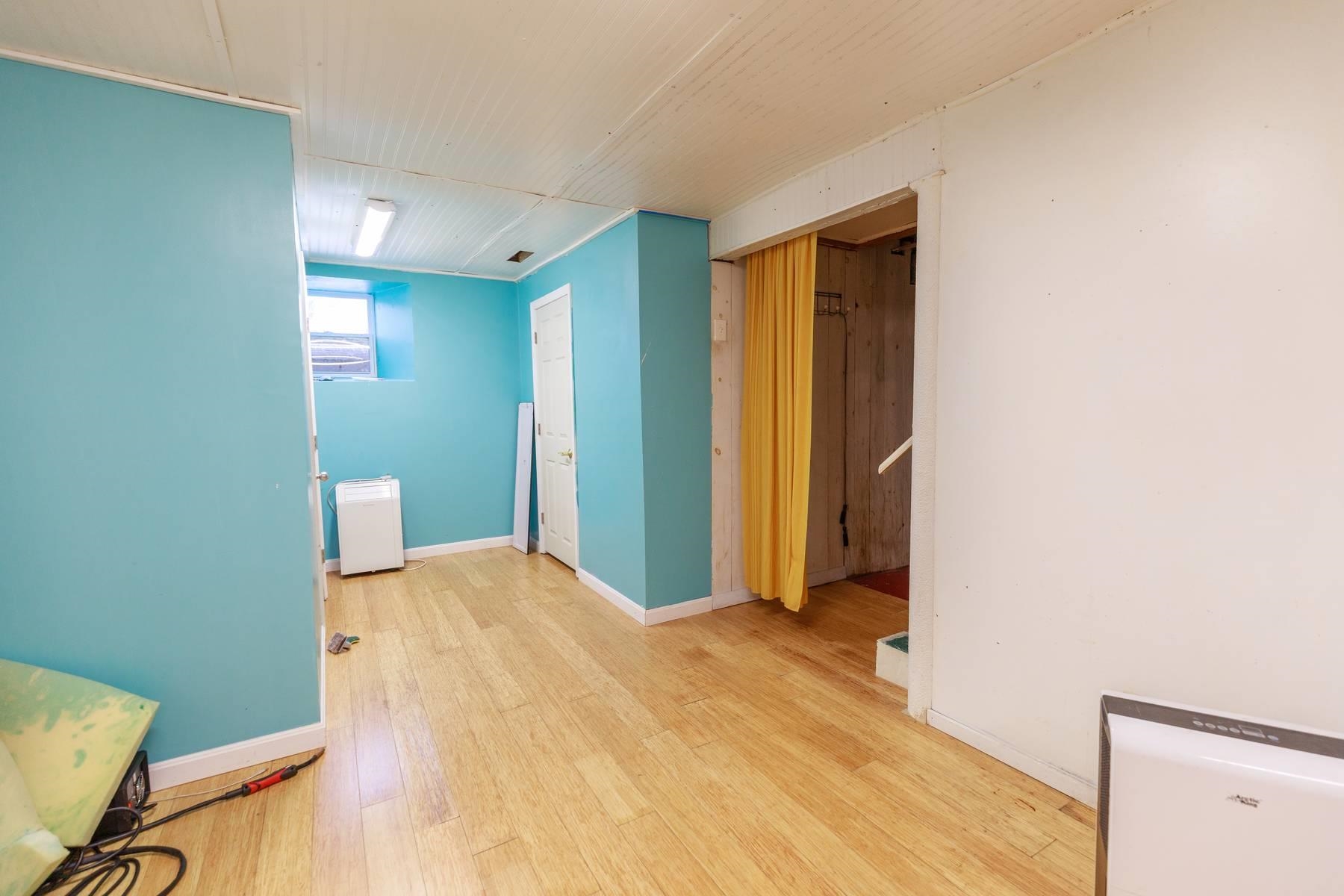 Homes for sale in Concord, NH | 32 East Side Dr, Concord, NH 03301 | MLS# 5065401