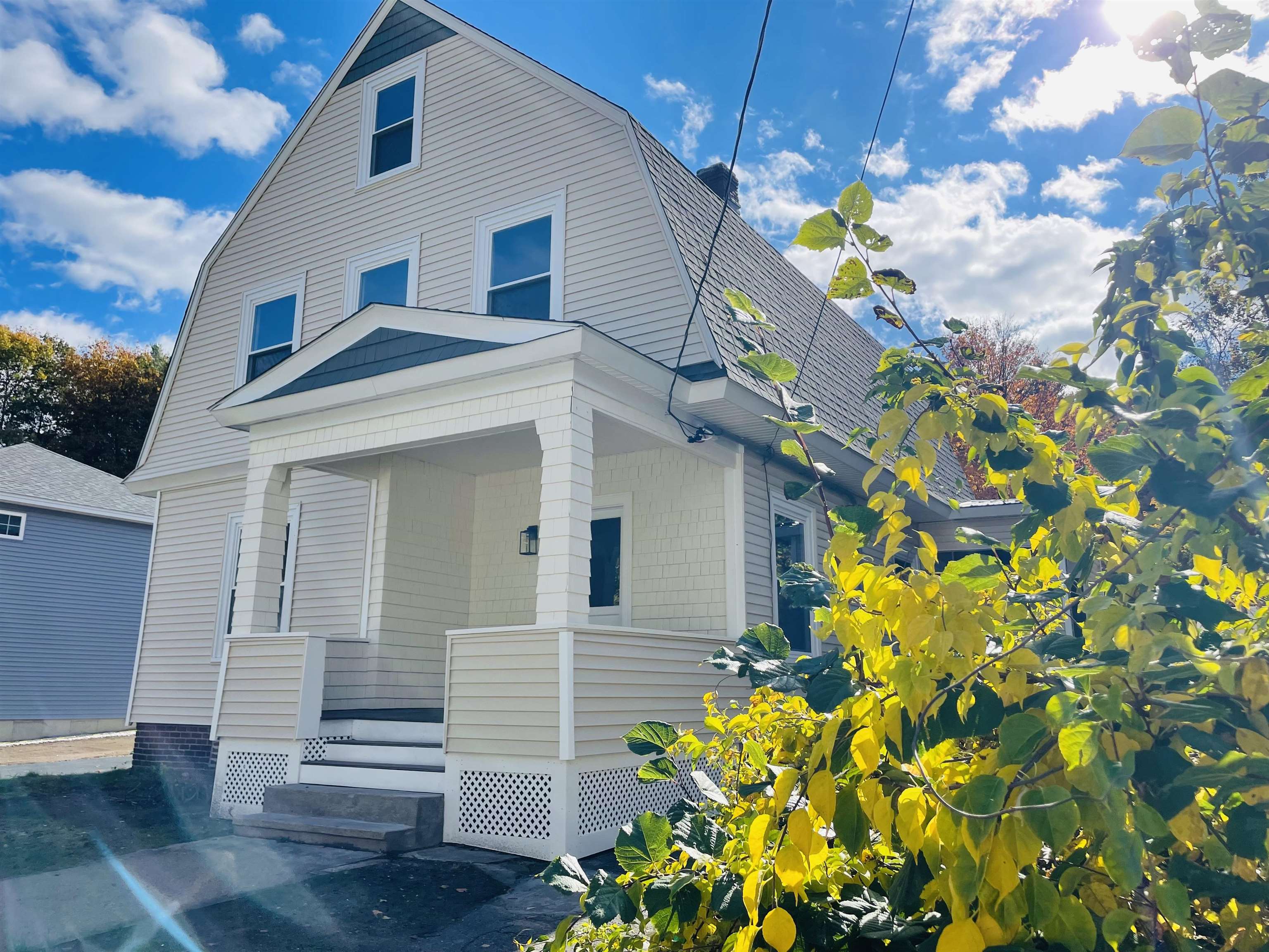 Manchester NH Home for sale $$475,000 $275 per sq.ft.