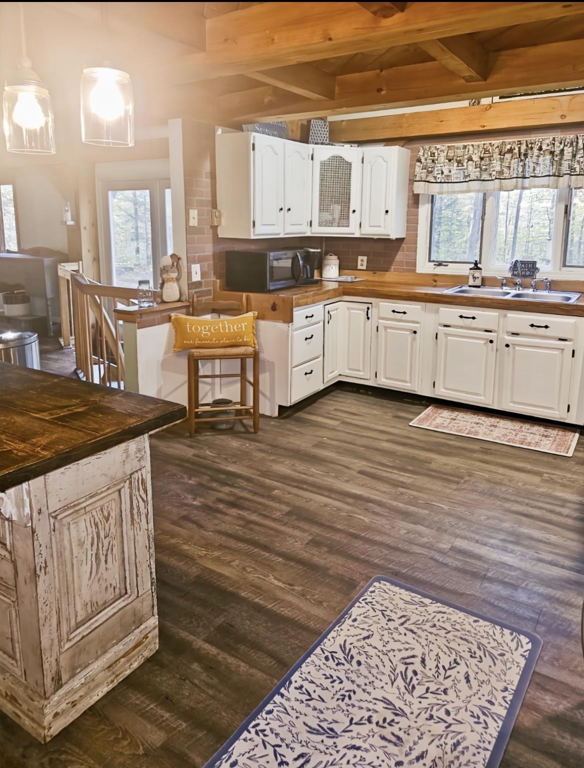 Homes for sale in Newmarket, NH | 141 Hersey Ln, Newmarket, NH 03857 | MLS# 5065445