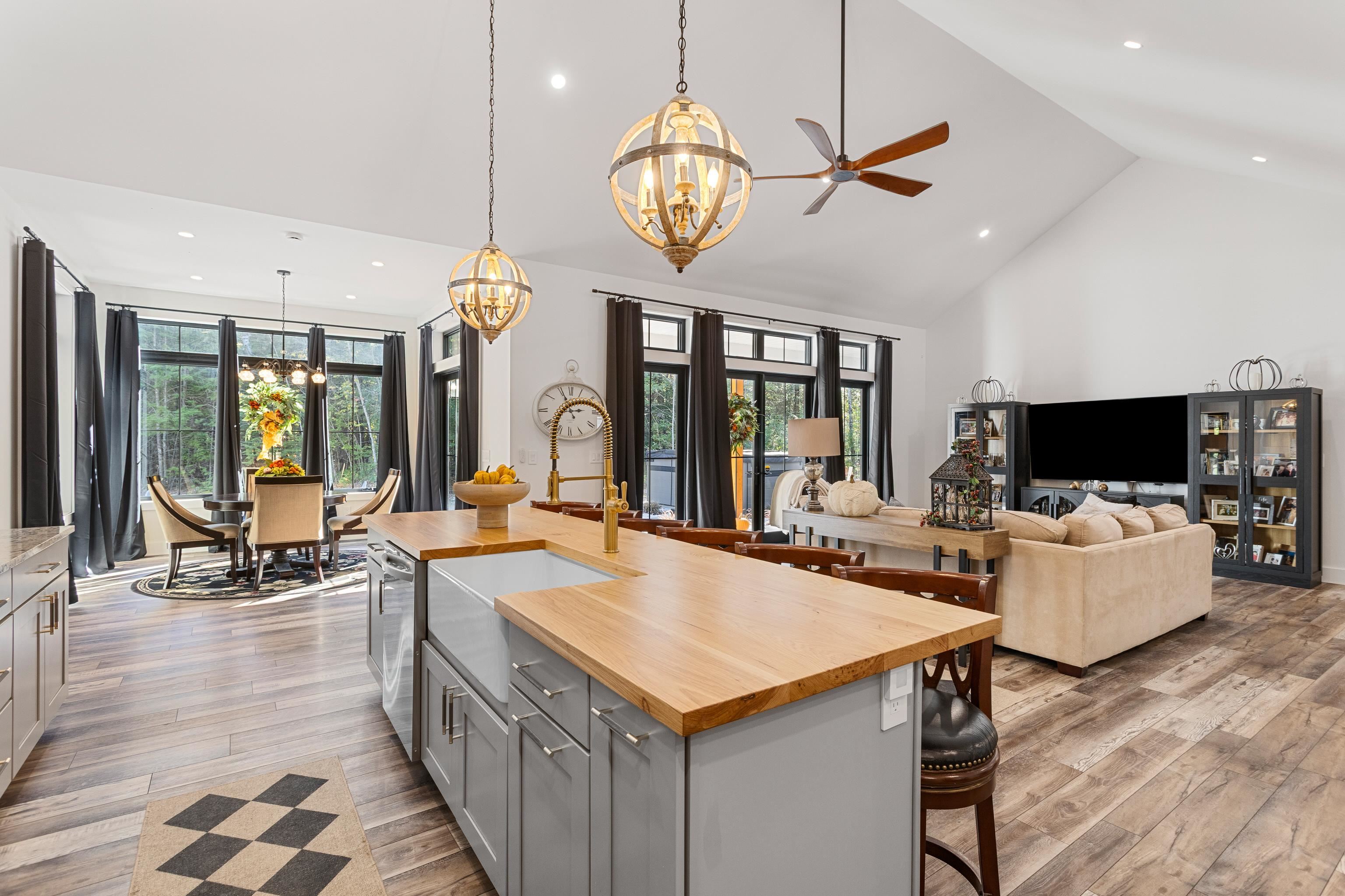 Homes for sale in Conway, NH | 123 Oxbow Ln, Conway, NH 03818 | MLS# 5065612