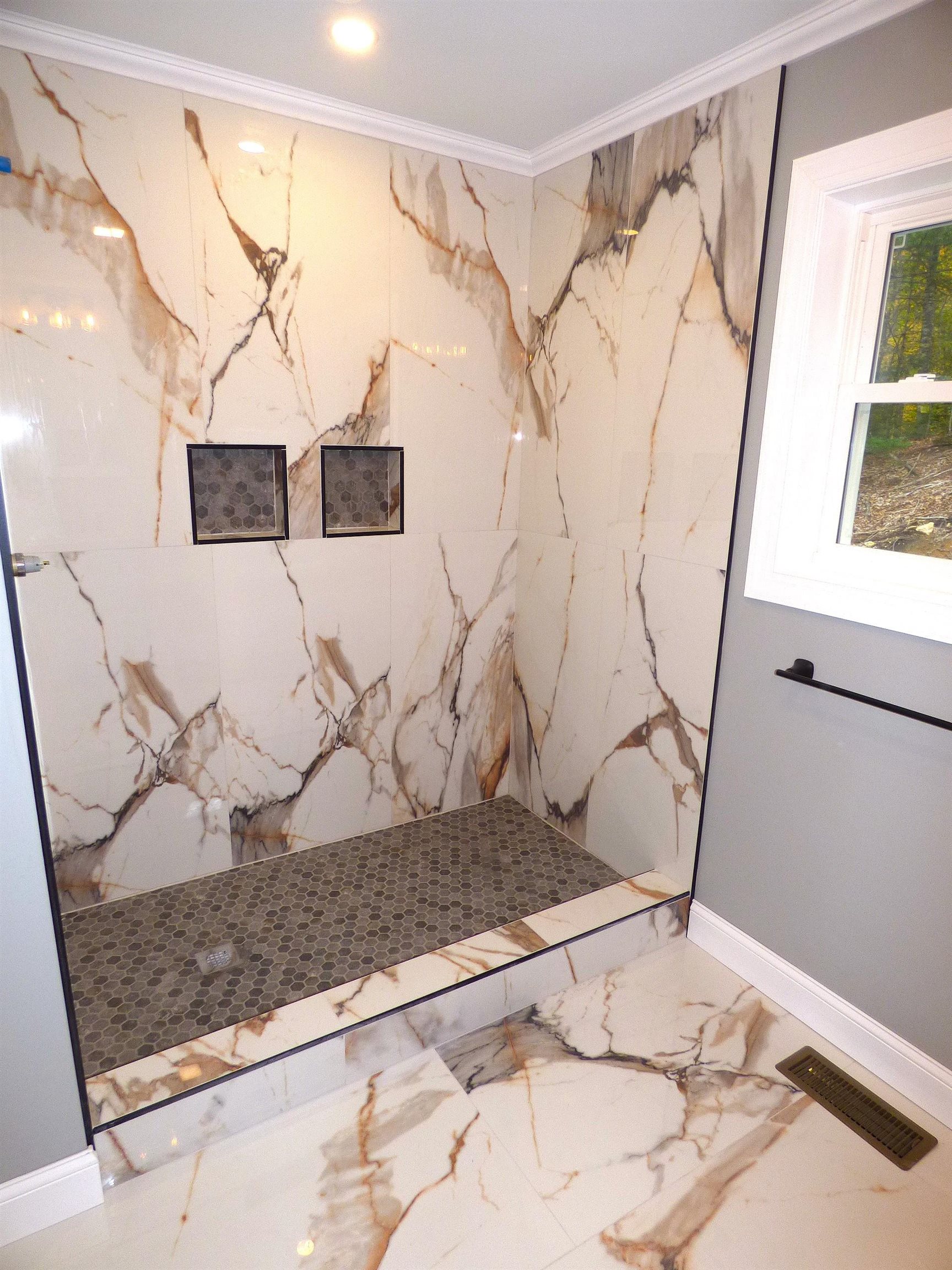 266 Access Rd, Wakefield, NH 03872