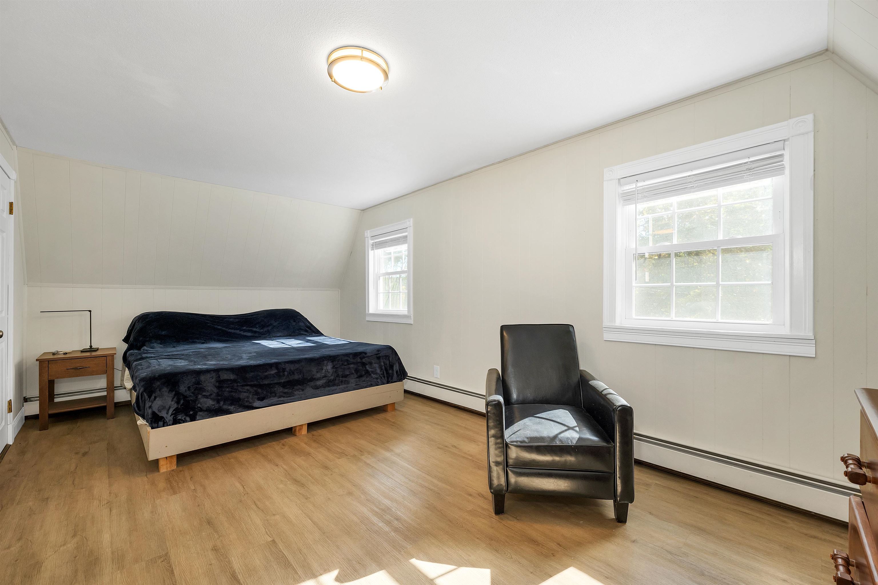 Primary Bedroom With Walk-in Closet 24267143