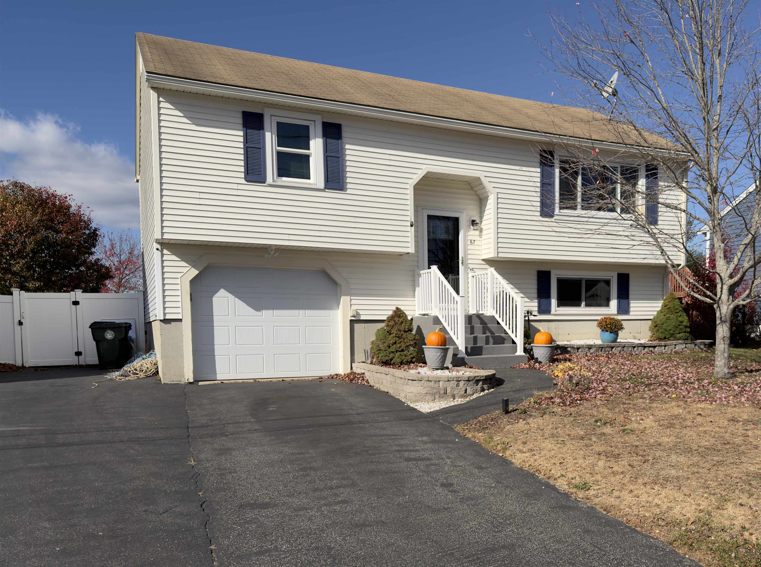 Manchester NH Home for sale $$469,900 $313 per sq.ft.