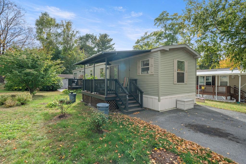 Homes for sale in Exeter, NH | 27 Hayes Park, Exeter, NH 03833 | MLS# 5065663