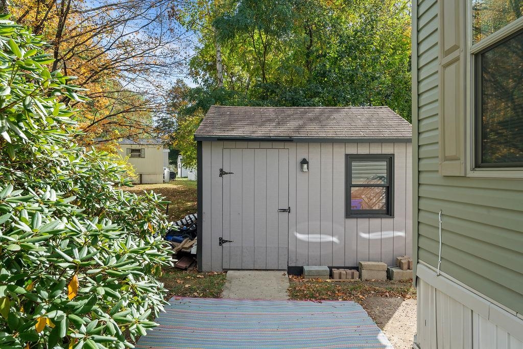 Homes for sale in Exeter, NH | 27 Hayes Park, Exeter, NH 03833 | MLS# 5065663