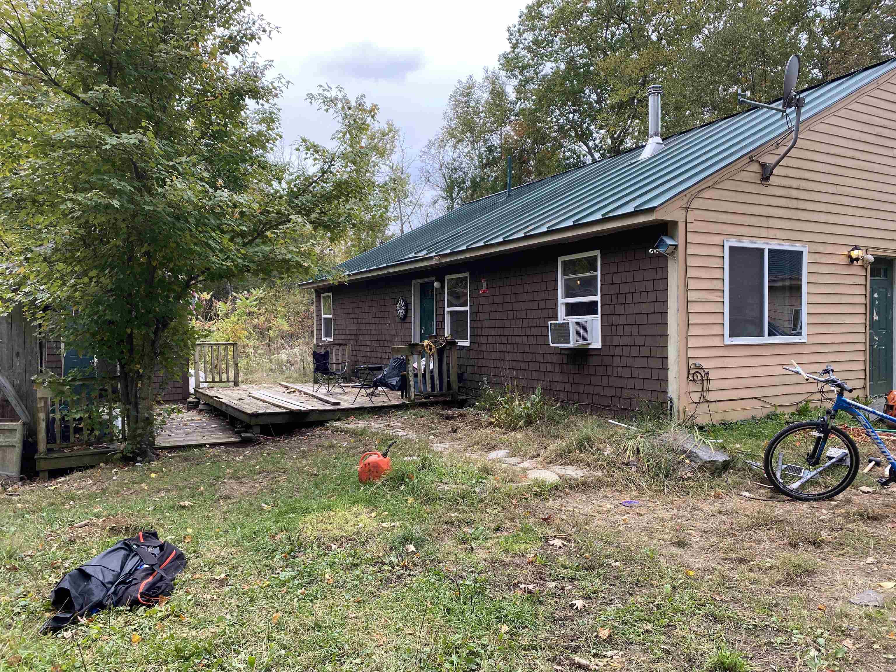 49 Mountain Rd, Deerfield, NH 03037