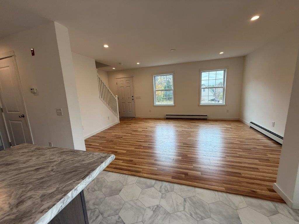 Kitchen/Dining/Living 24275301