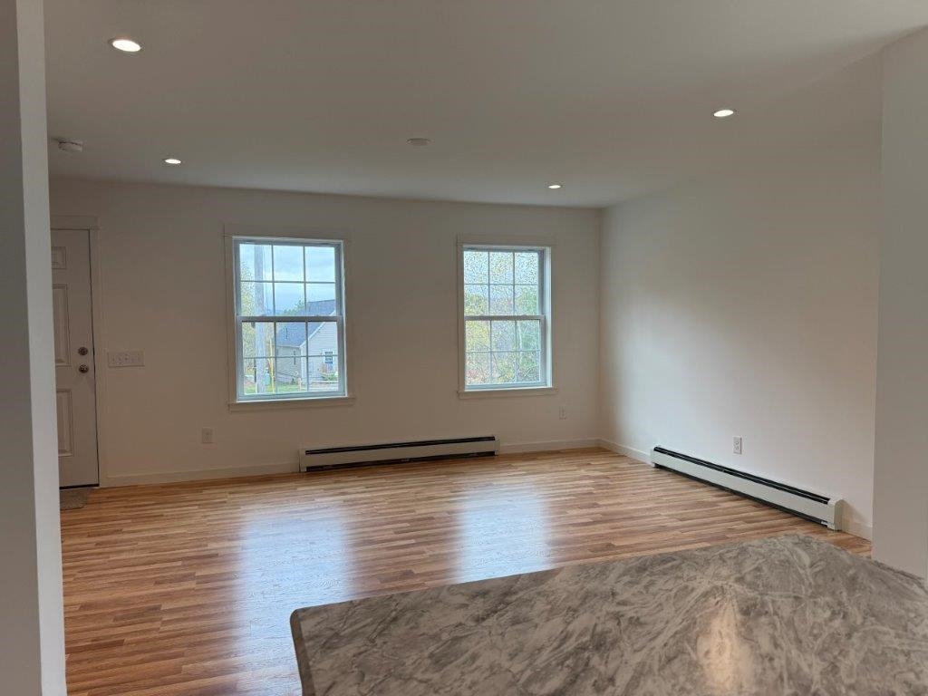 Living Room 24275302