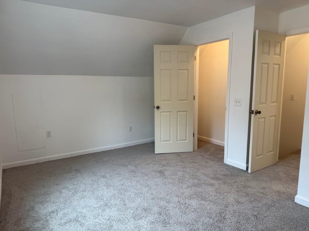 Lighted Walk In Closets 24275343