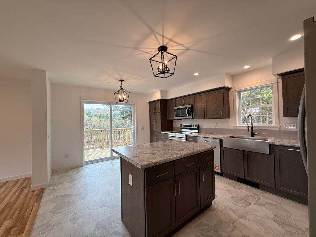 Sliders To Private Deck 24275294