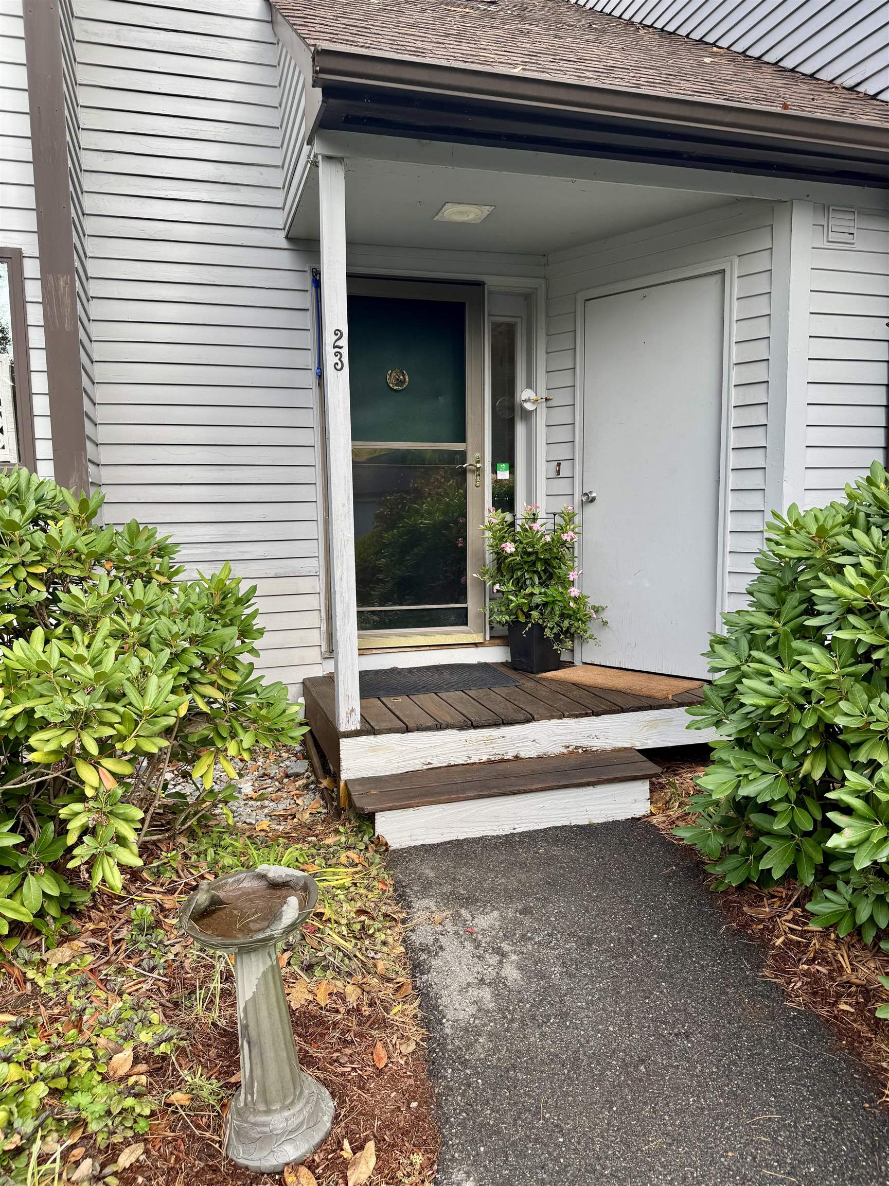 Homes for sale in Merrimack, NH | 23 Pondview Dr, Merrimack, NH 03054 | MLS# 5065756