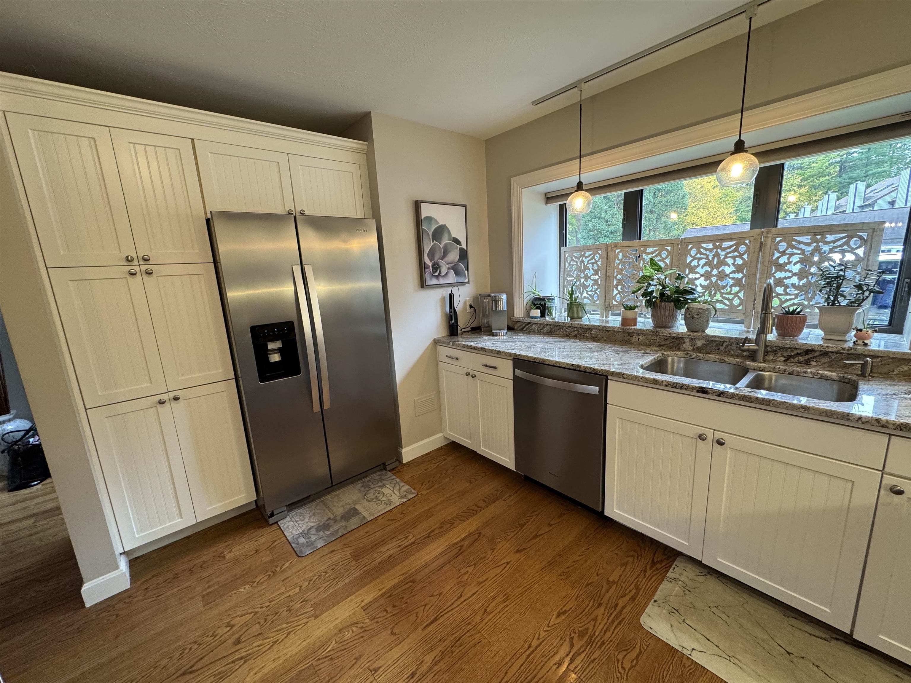 Homes for sale in Merrimack, NH | 23 Pondview Dr, Merrimack, NH 03054 | MLS# 5065756