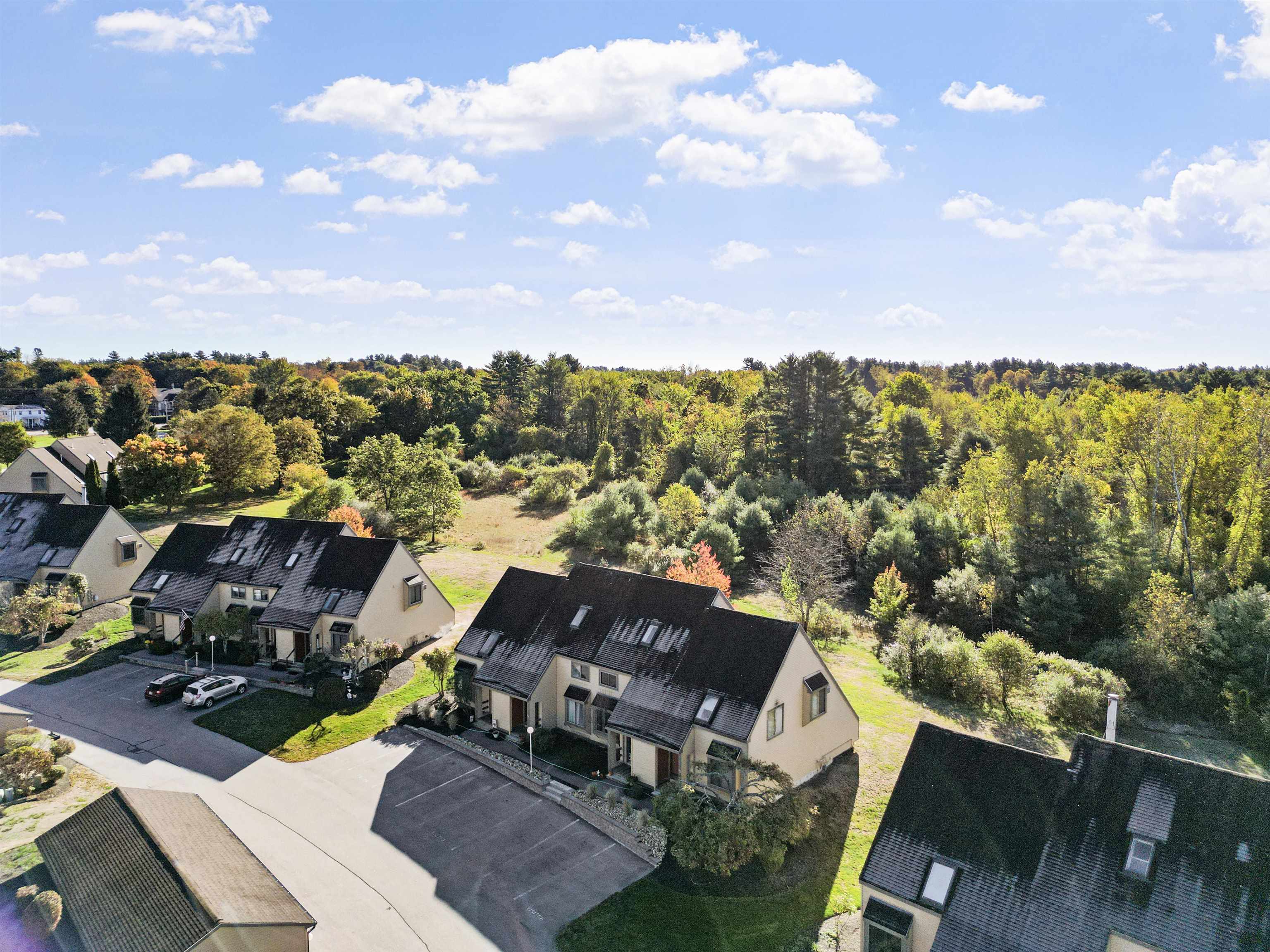 Homes for sale in Pembroke, NH | 10 Winchester Ct, Pembroke, NH 03275 | MLS# 5065862