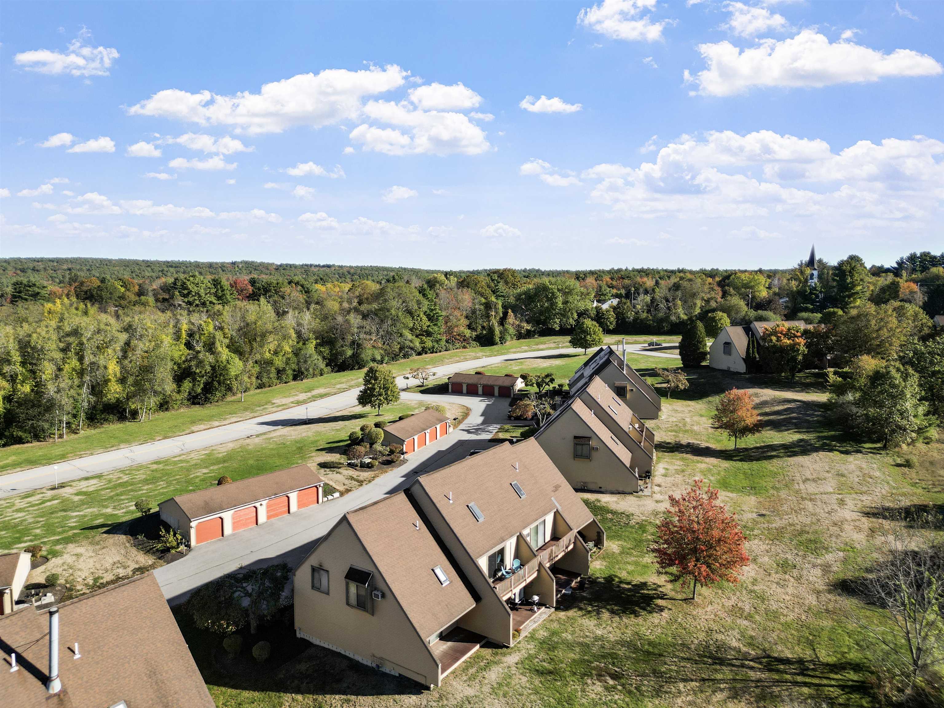 Homes for sale in Pembroke, NH | 10 Winchester Ct, Pembroke, NH 03275 | MLS# 5065862