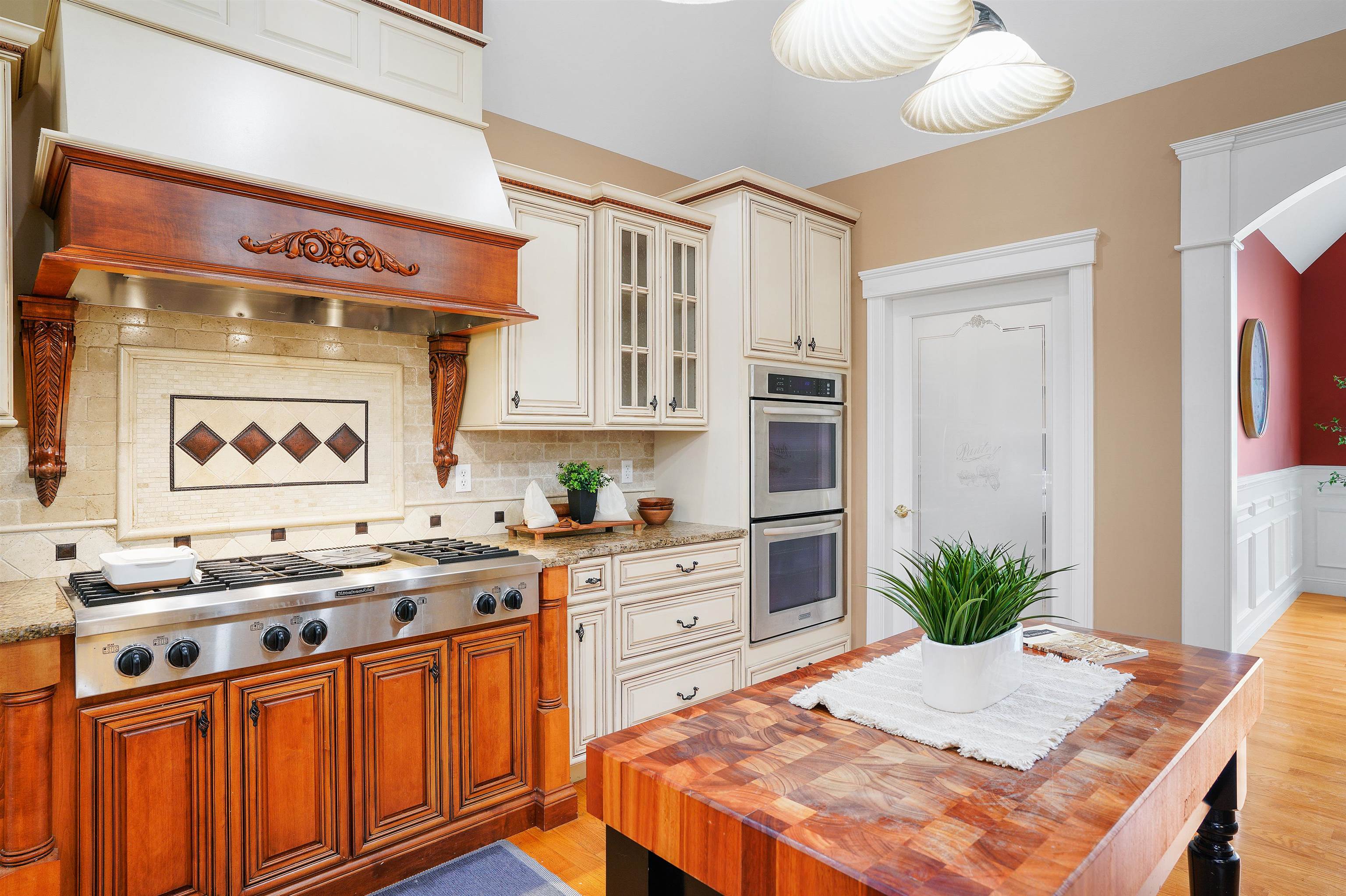 Homes for sale in Windham, NH | 7 Buckhide Rd, Windham, NH 03087 | MLS# 5065911