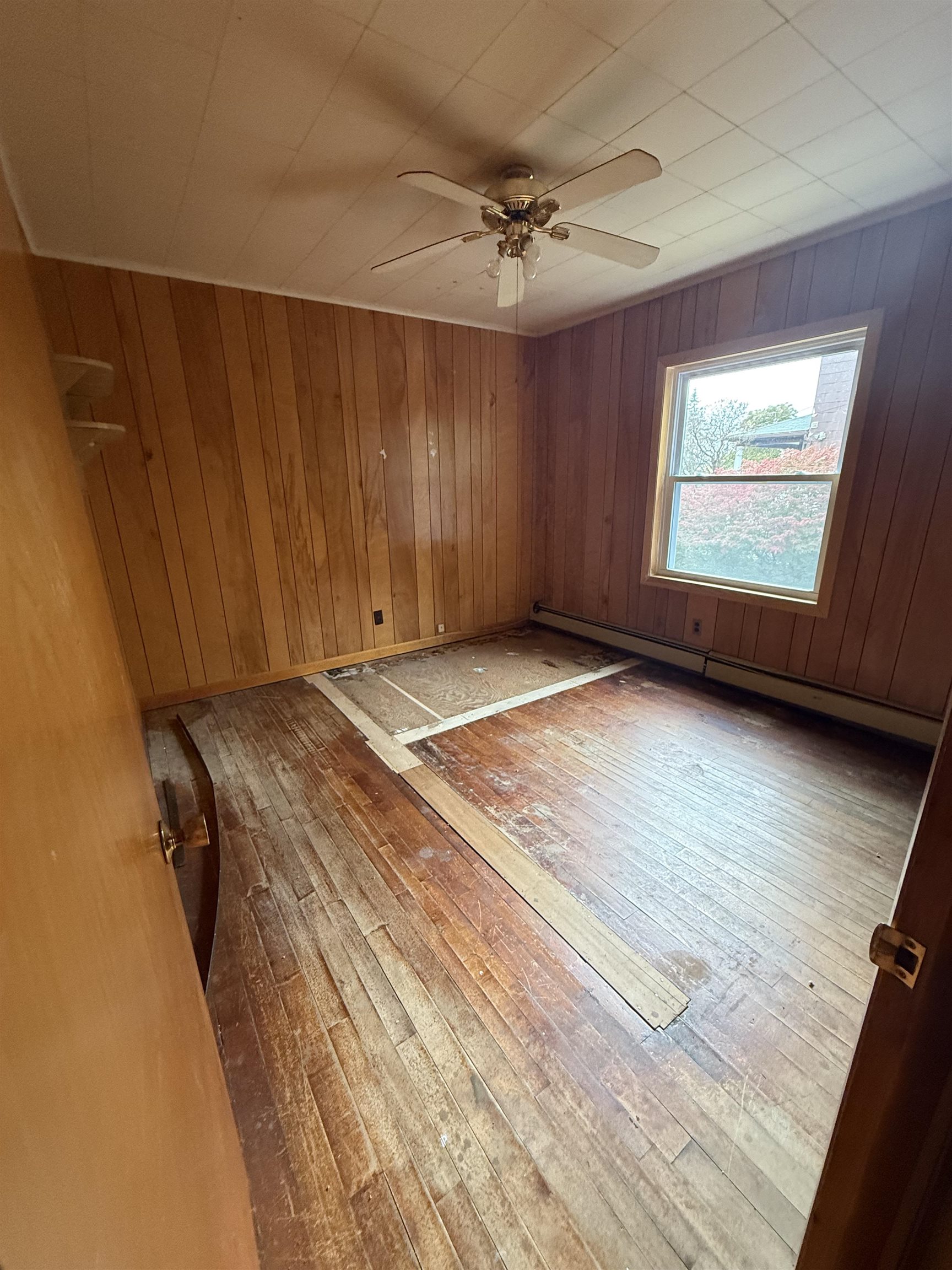 150 Prospect St, Berlin, NH 03570-1944