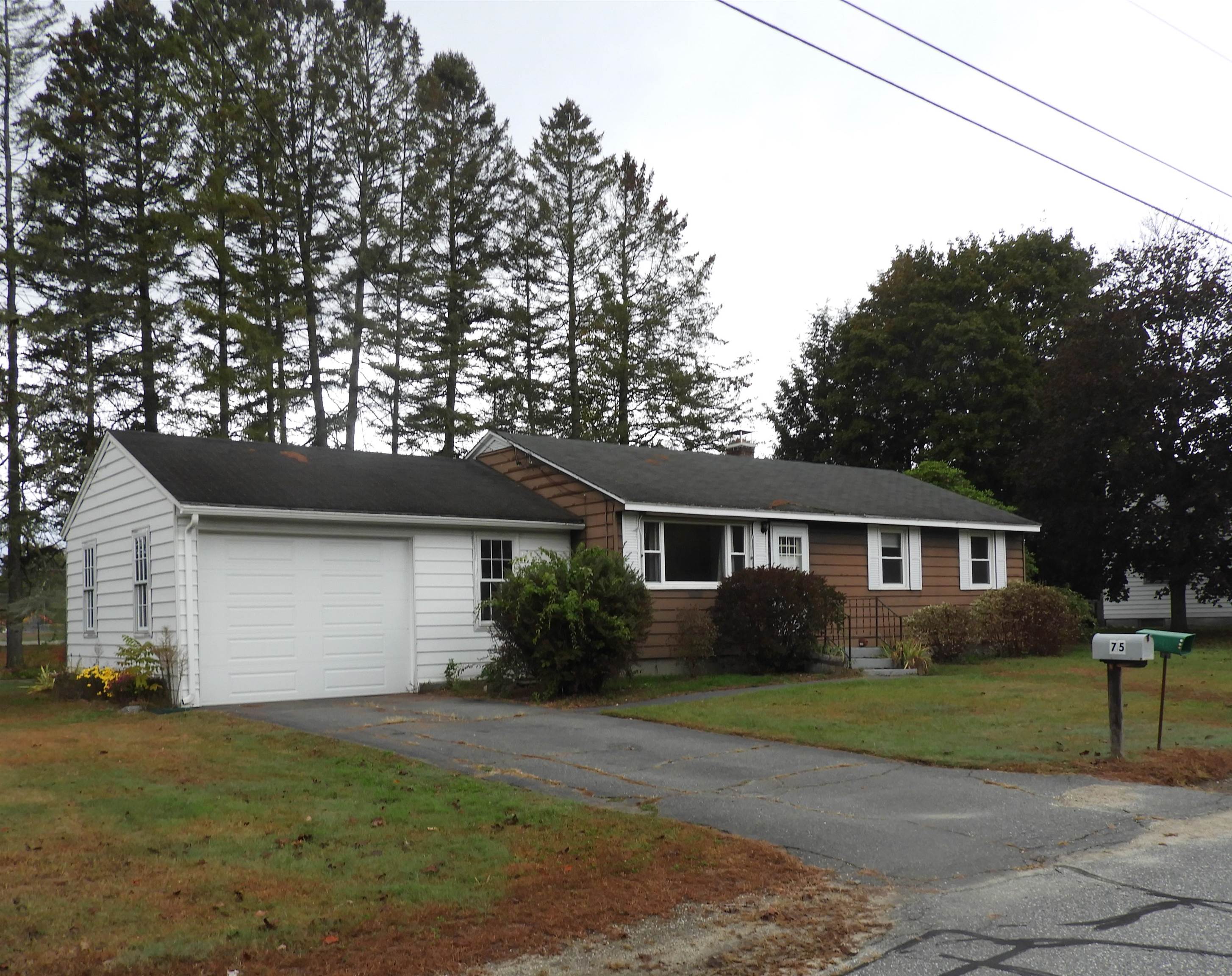 Hinsdale NH Home for sale $$279,500 $231 per sq.ft.