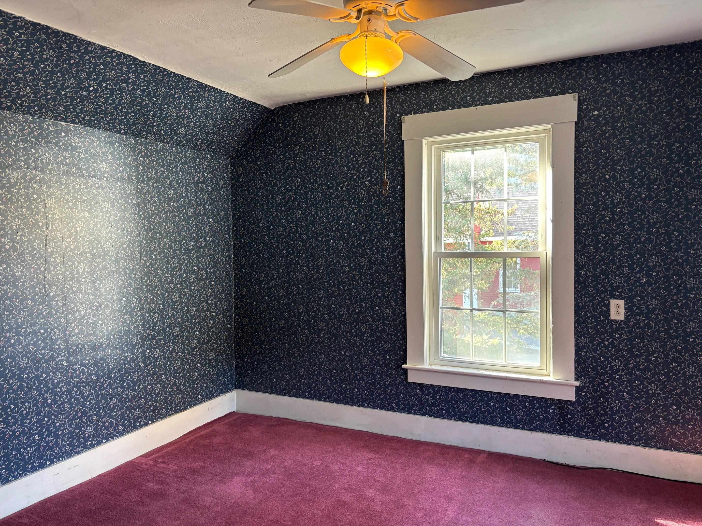 239 Gilford Ave, Laconia, NH 03246