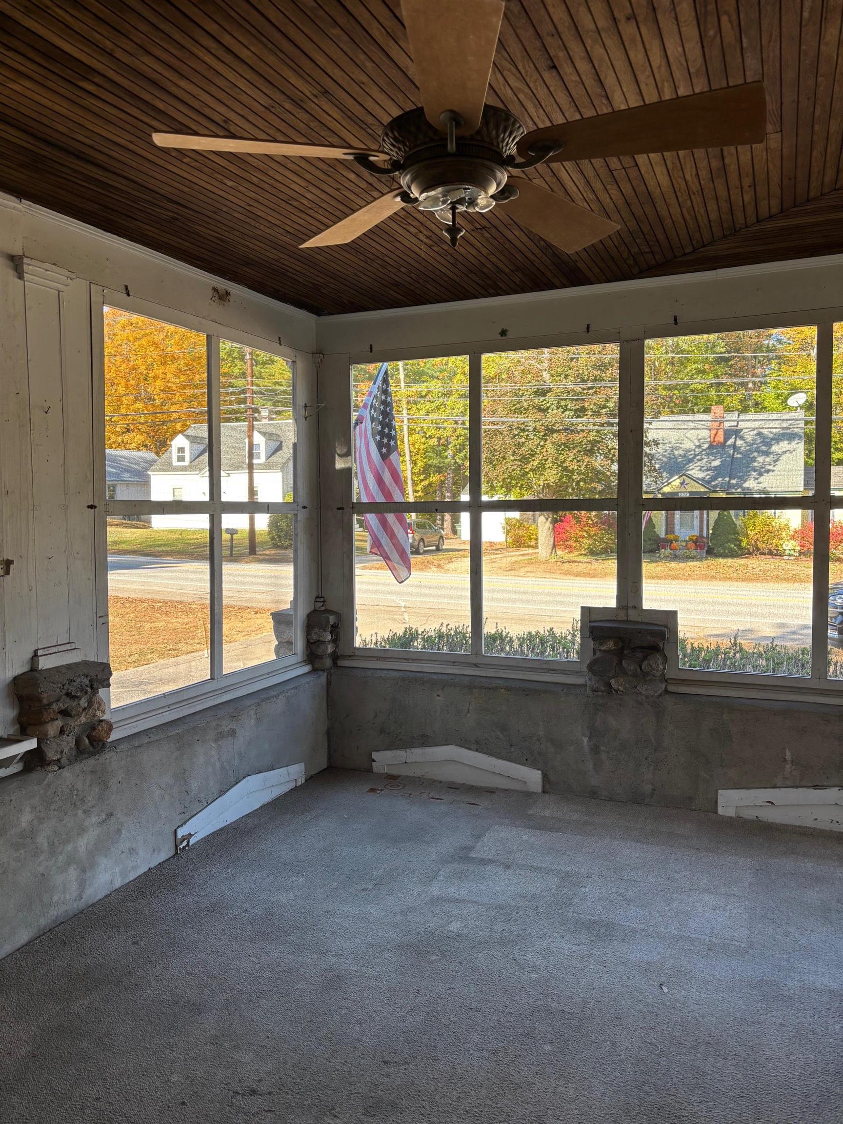 239 Gilford Ave, Laconia, NH 03246