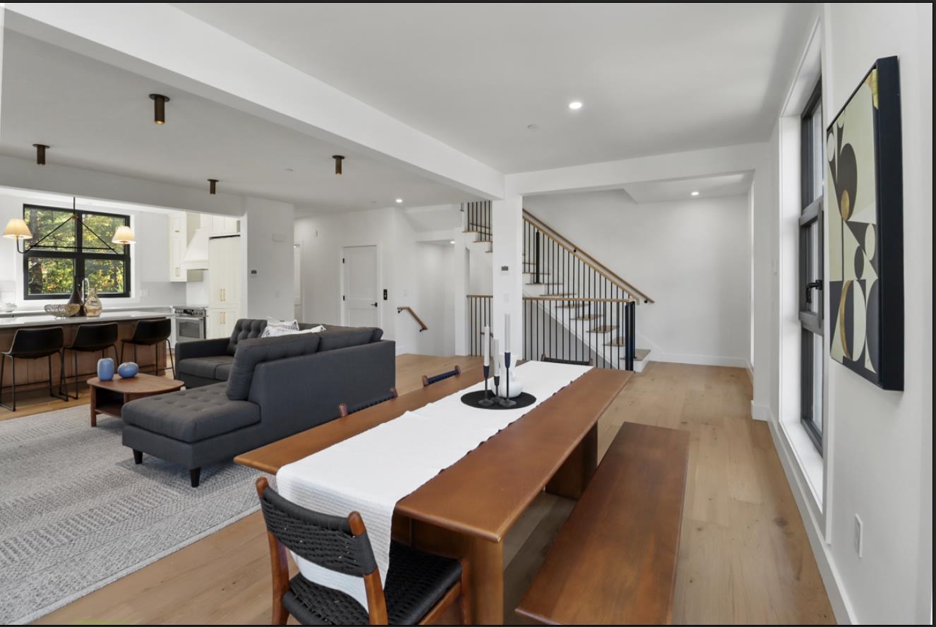 Homes for sale in Portsmouth, NH | 1155 Sagamore Ave #1, Portsmouth, NH 03801 | MLS# 5066061