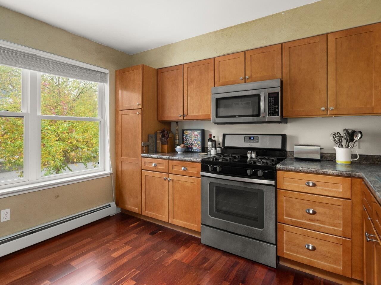 Homes for sale in South Burlington, VT | 61 Finch Ct, South Burlington, VT 05403 | MLS# 5066102