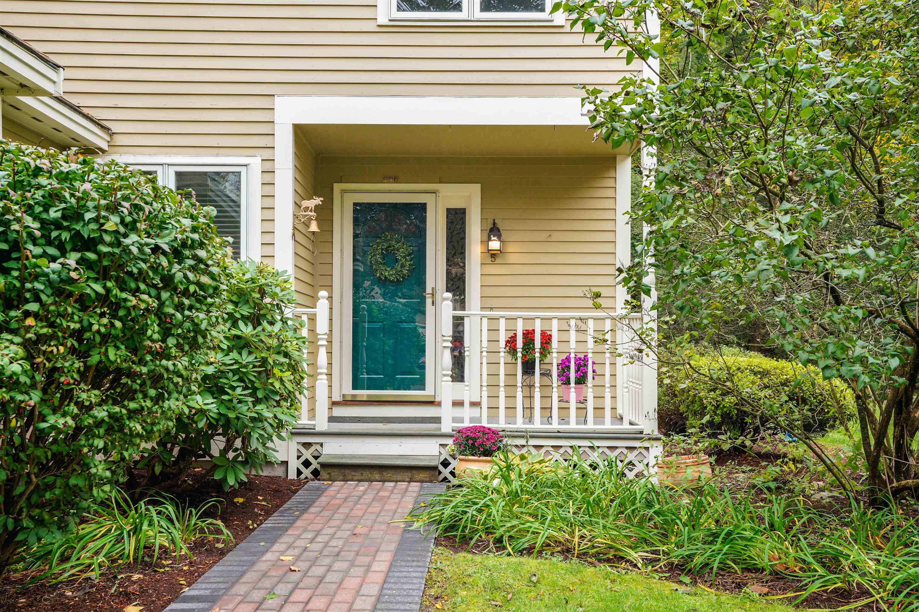 Homes for sale in Nashua, NH | 5 Chatfield Dr, Nashua, NH 03063 | MLS# 5066273